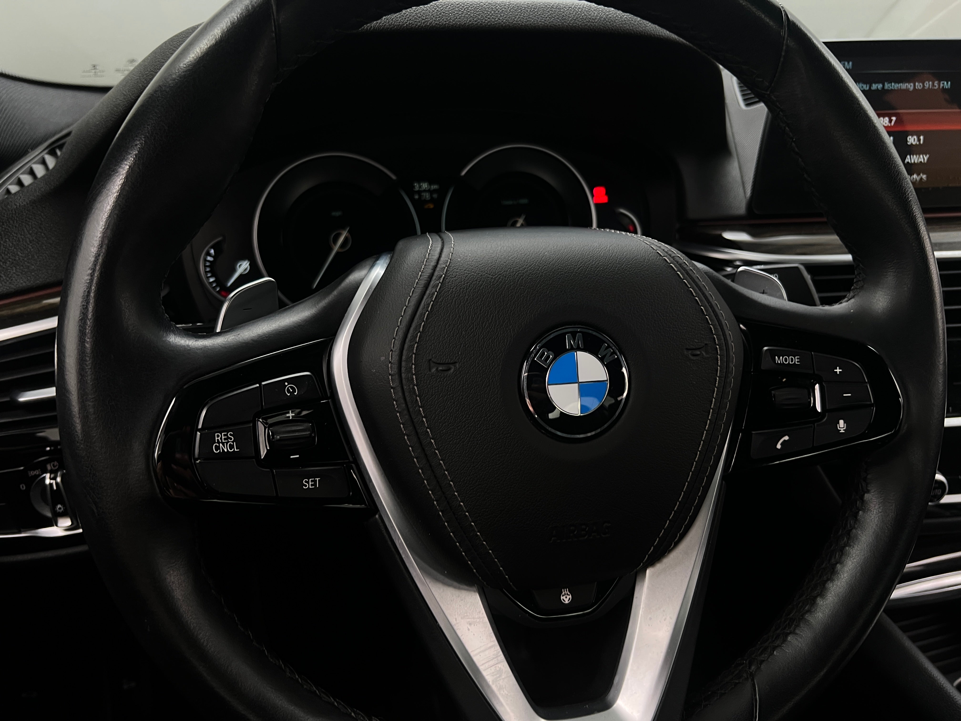2018 BMW 5 Series 530i xDrive 3