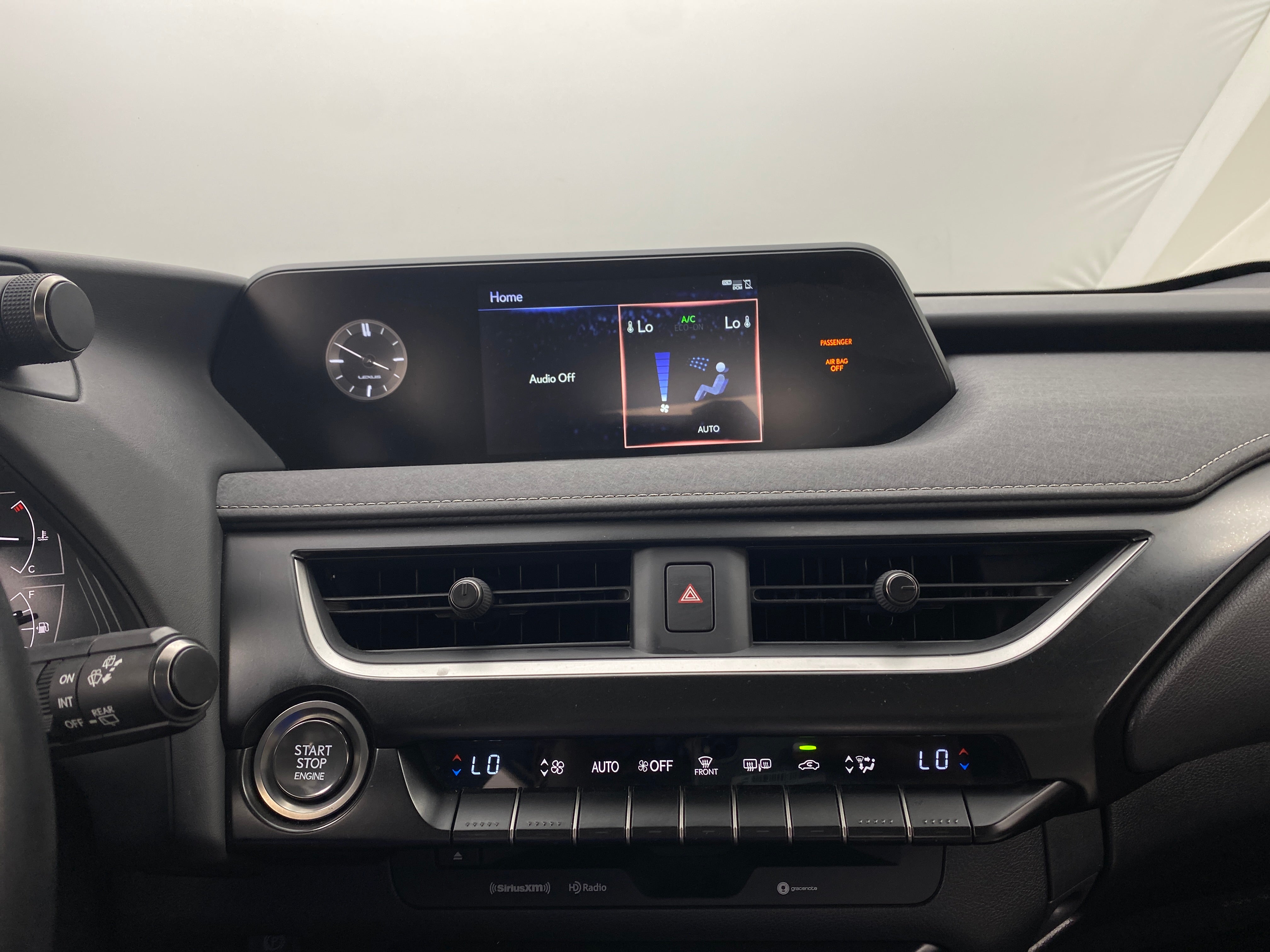 2021 Lexus UX 200 3