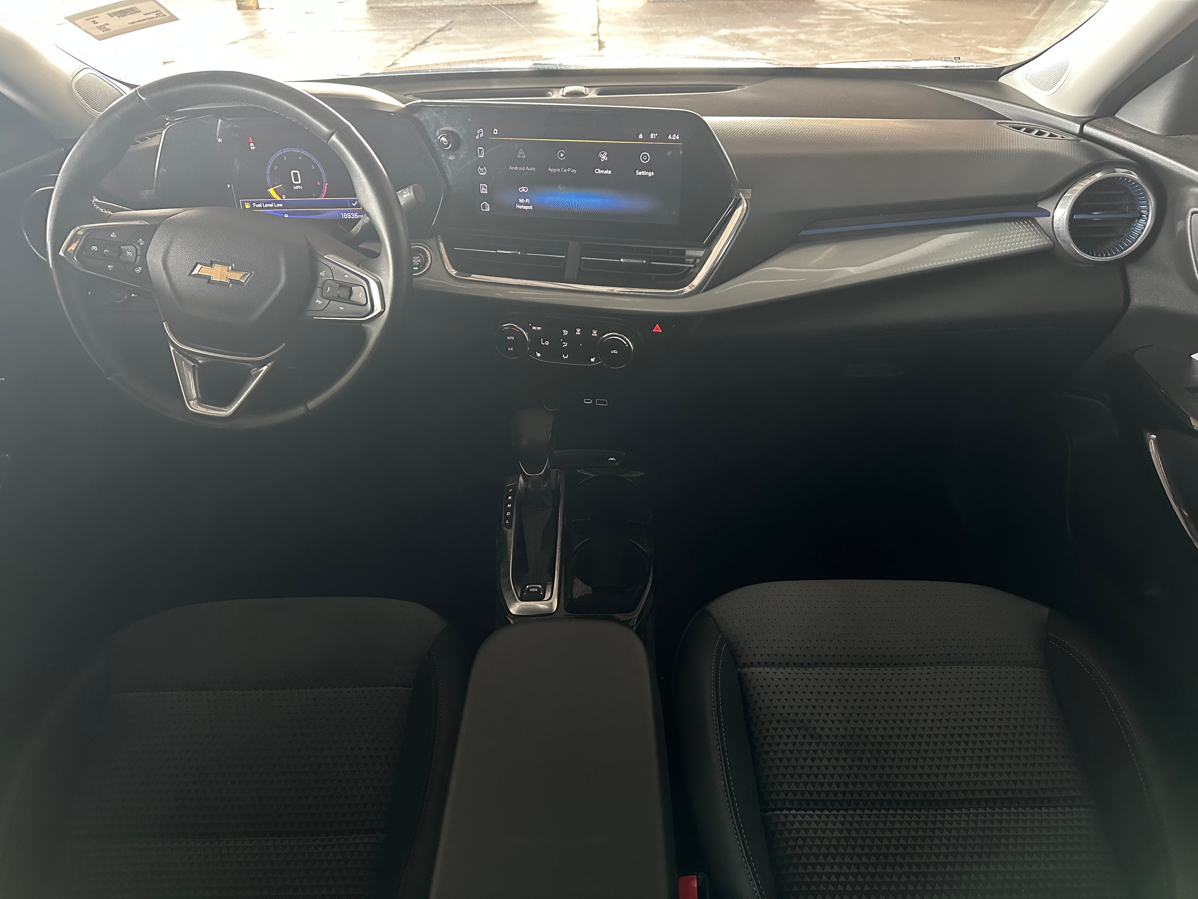 2024 Chevrolet Trax LT 3