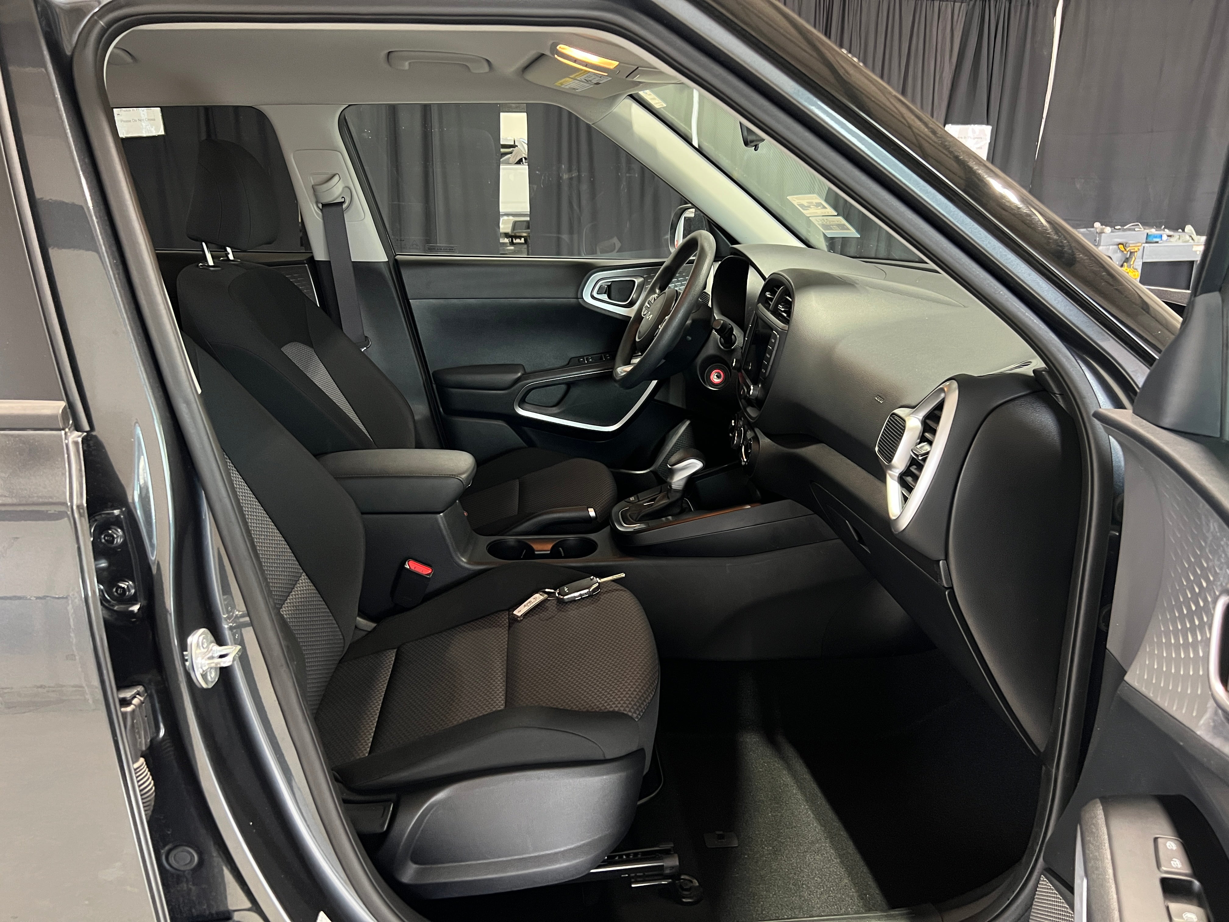 2024 Kia Soul LX 2