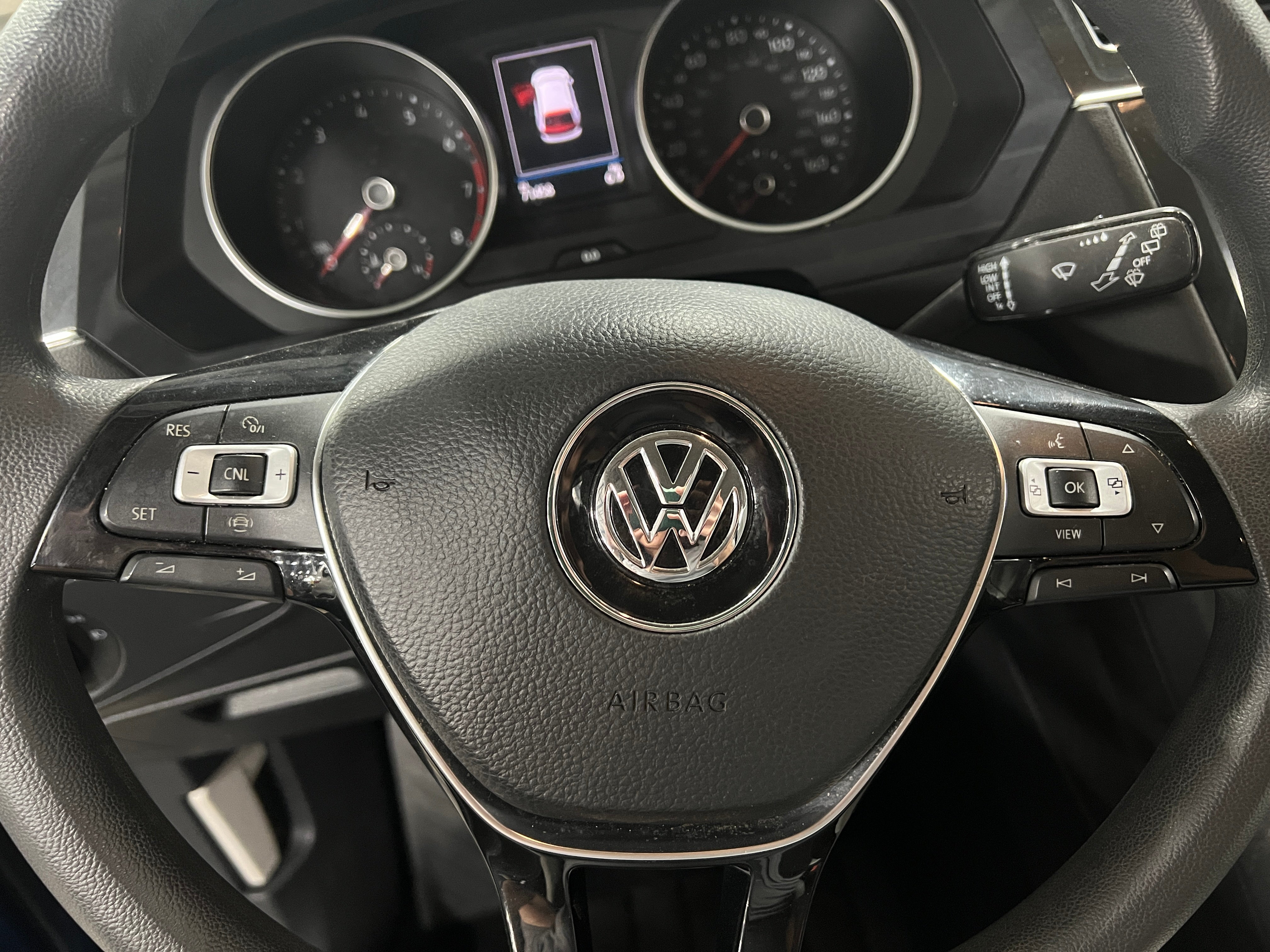 2019 Volkswagen Tiguan 2.0T 5