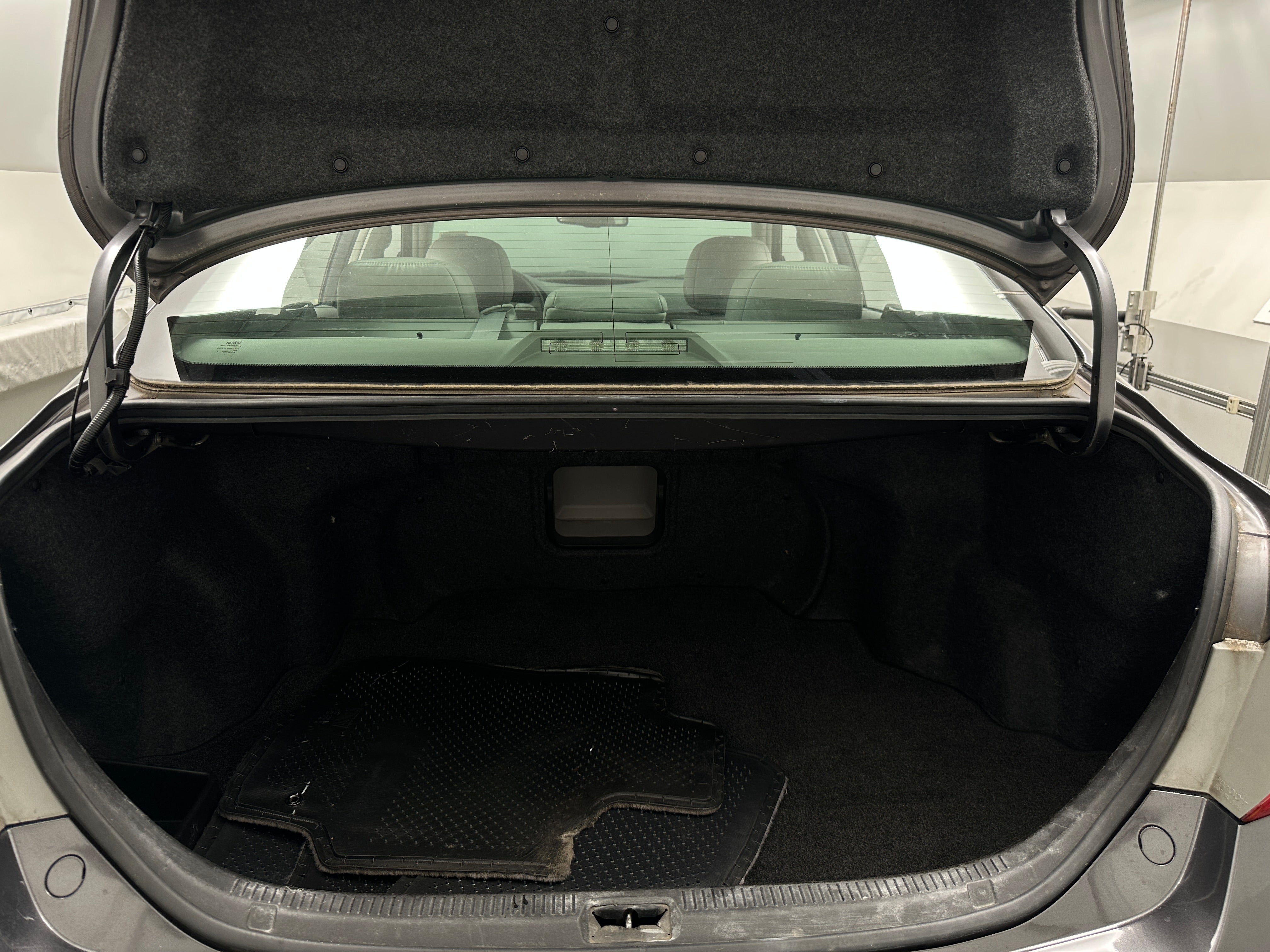 2011 Toyota Camry XLE 7