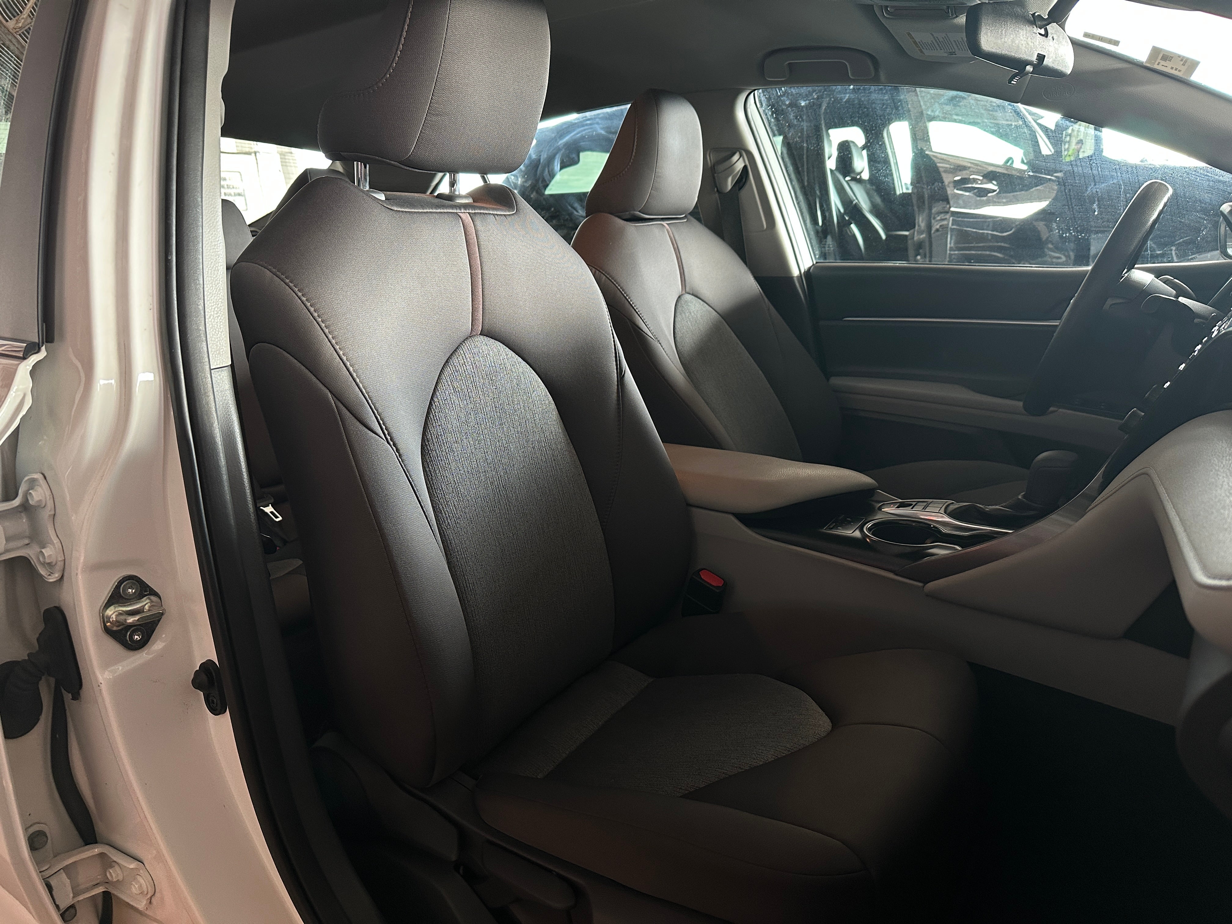2019 Toyota Camry LE 2