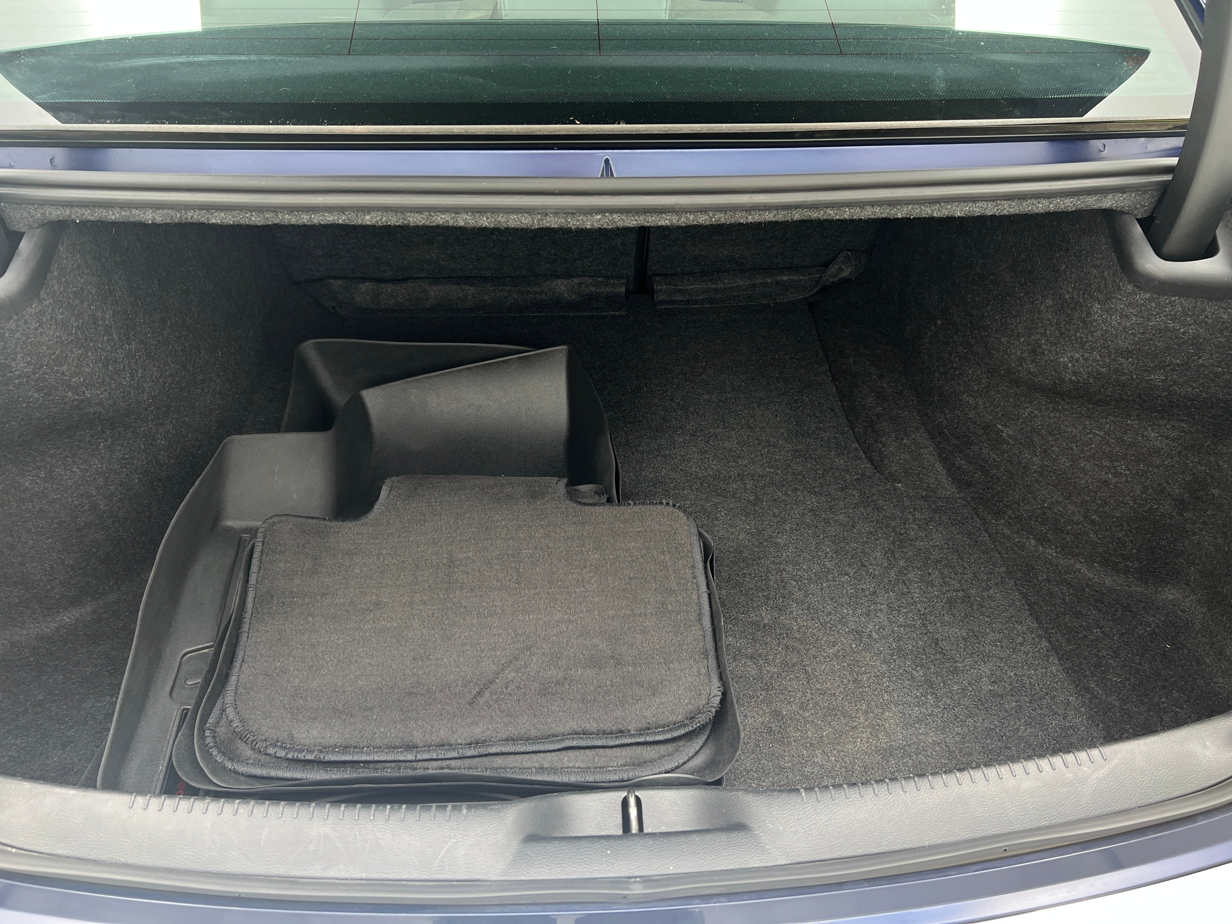 2014 Chrysler 300  6