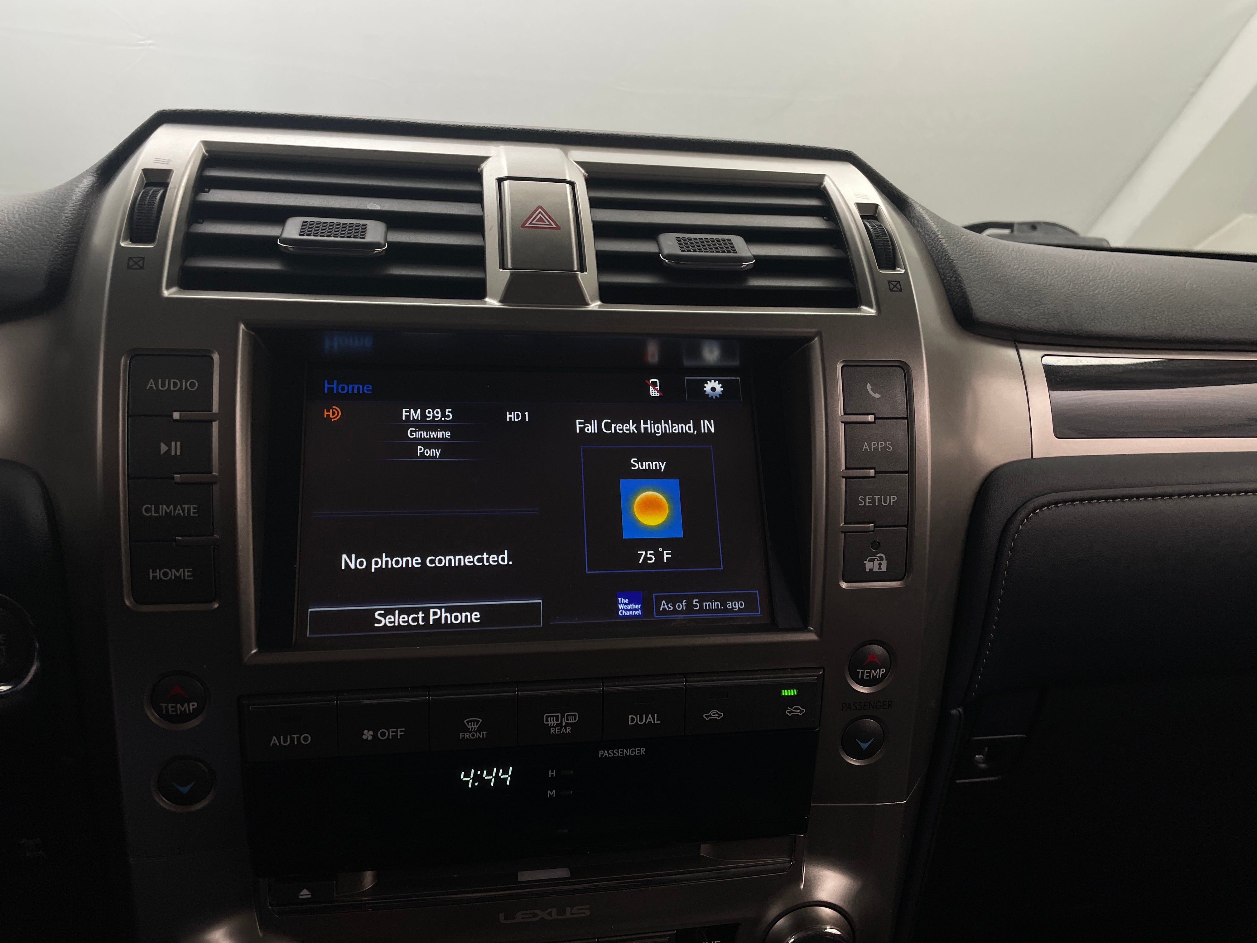 2019 Lexus GX 460 3