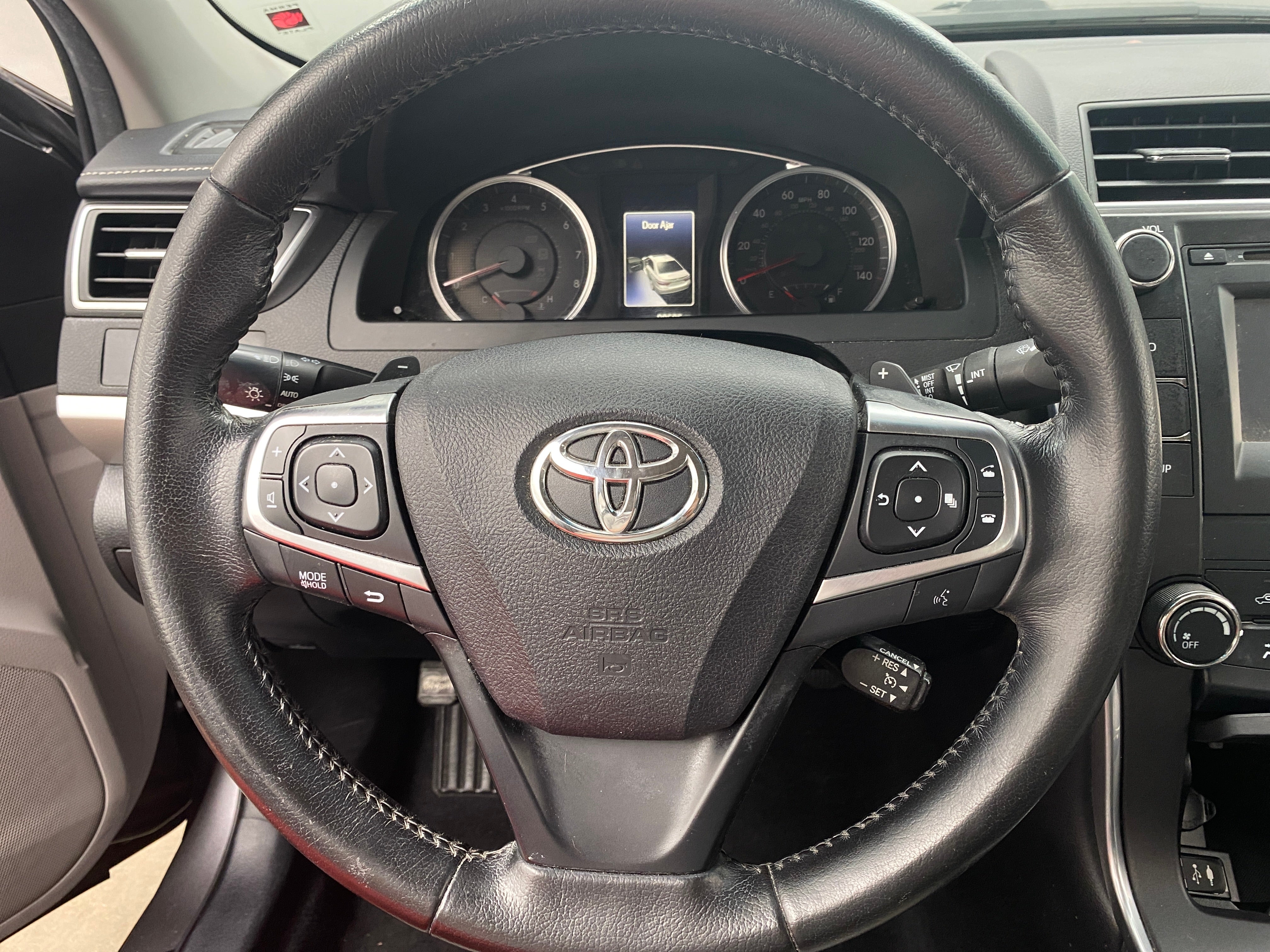 2015 Toyota Camry SE 5