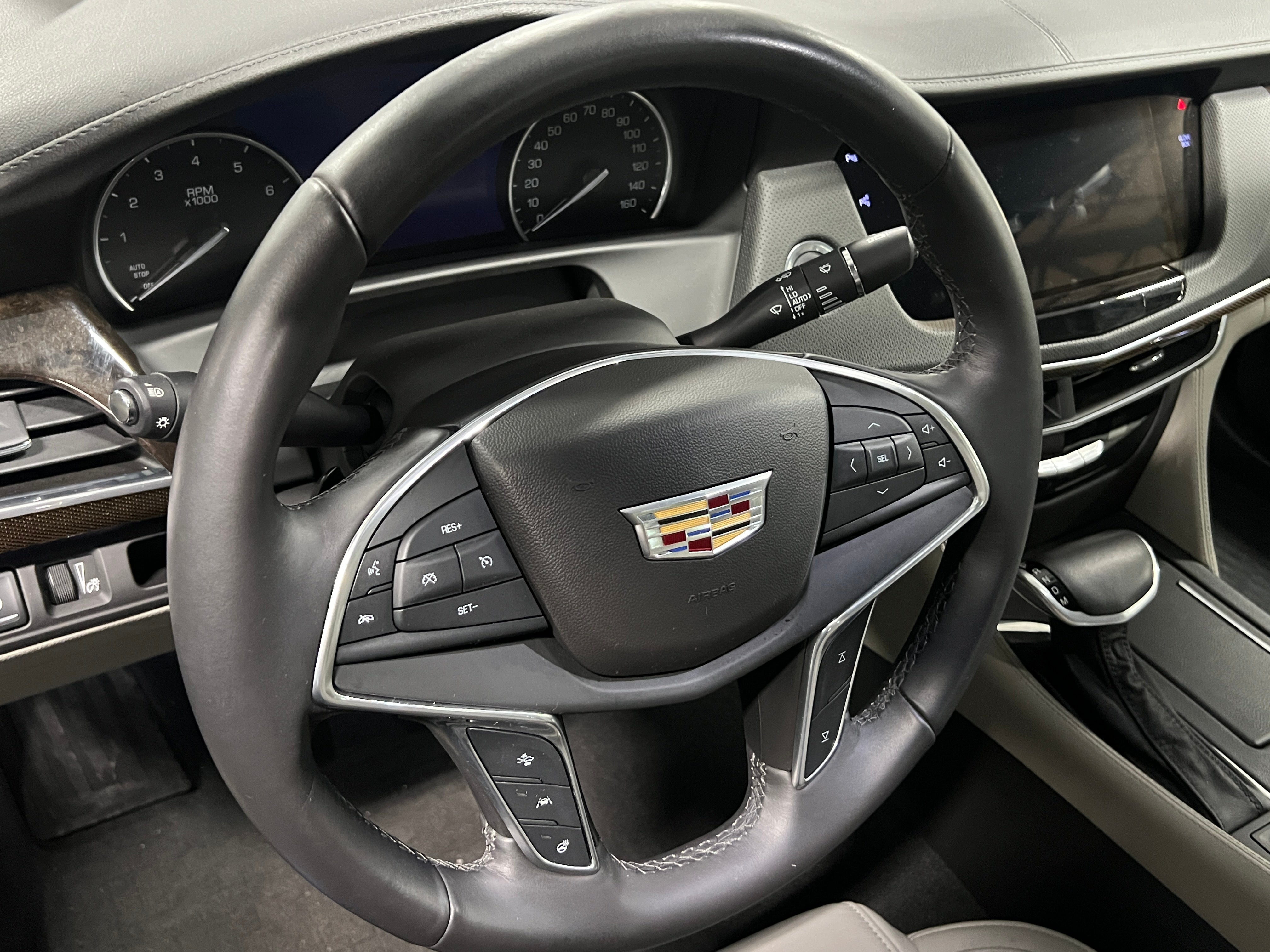 2018 Cadillac CT6 Luxury 4