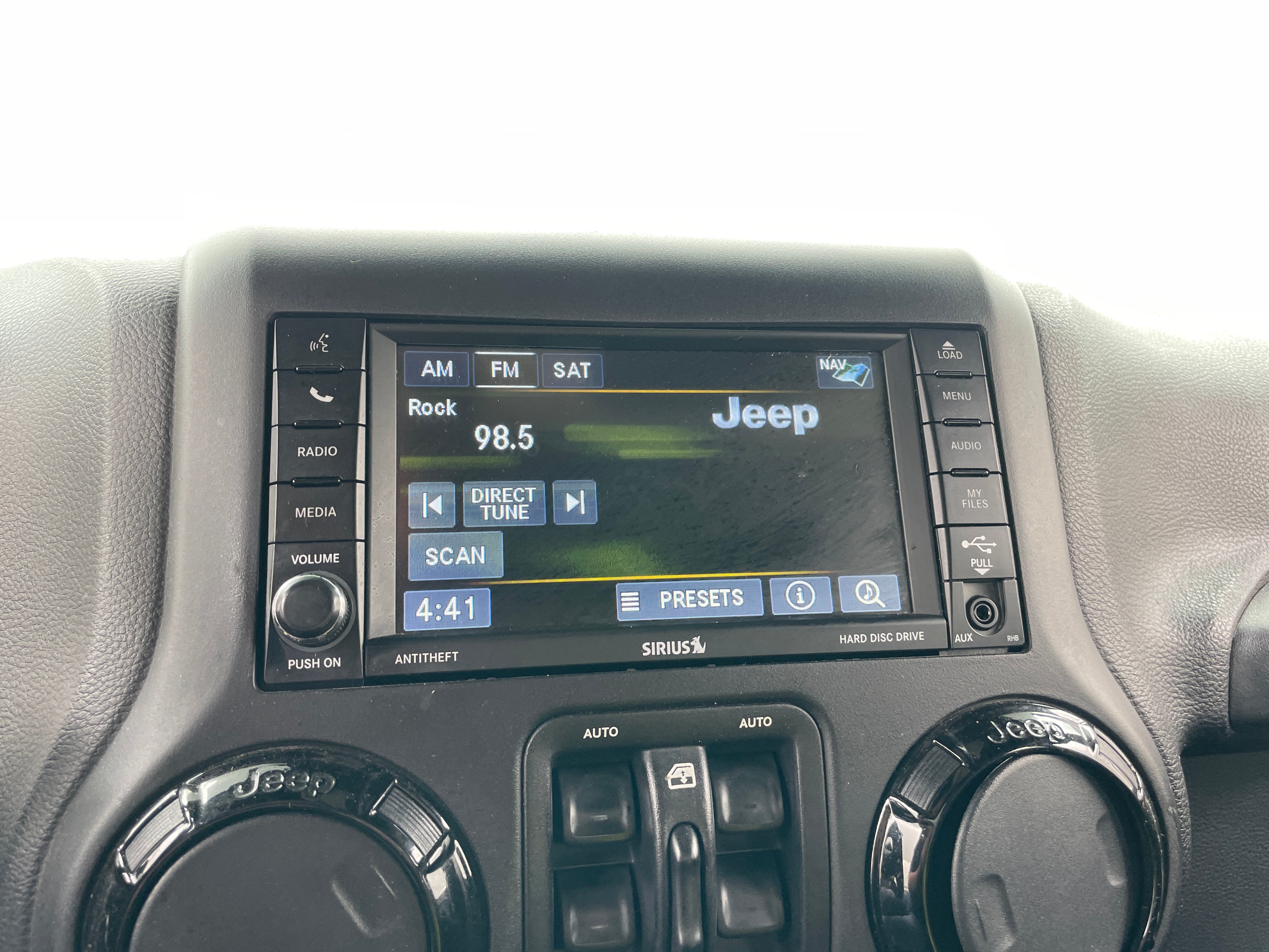 2017 Jeep Wrangler Unlimited 3