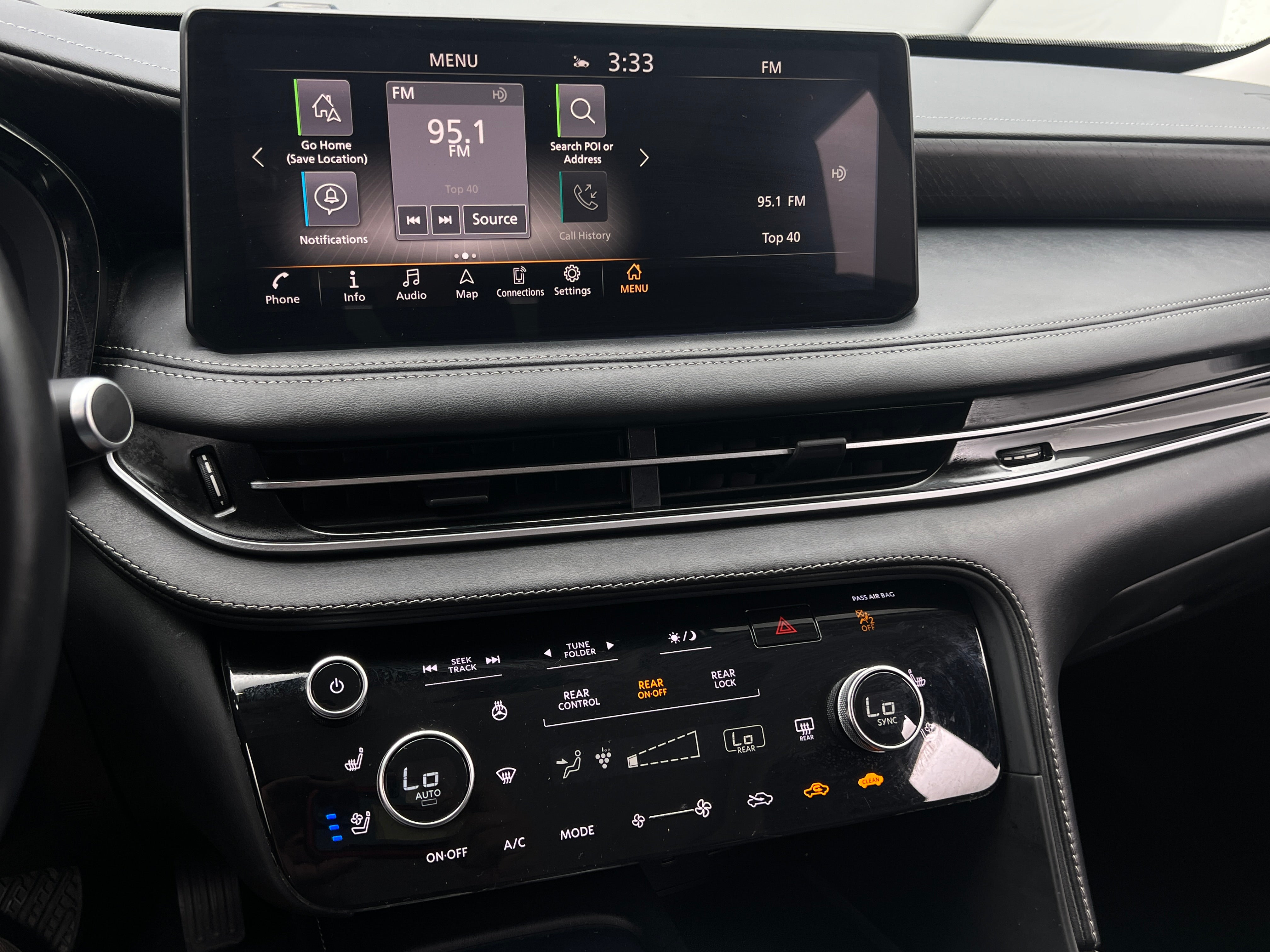 2023 INFINITI QX60 Sensory 3