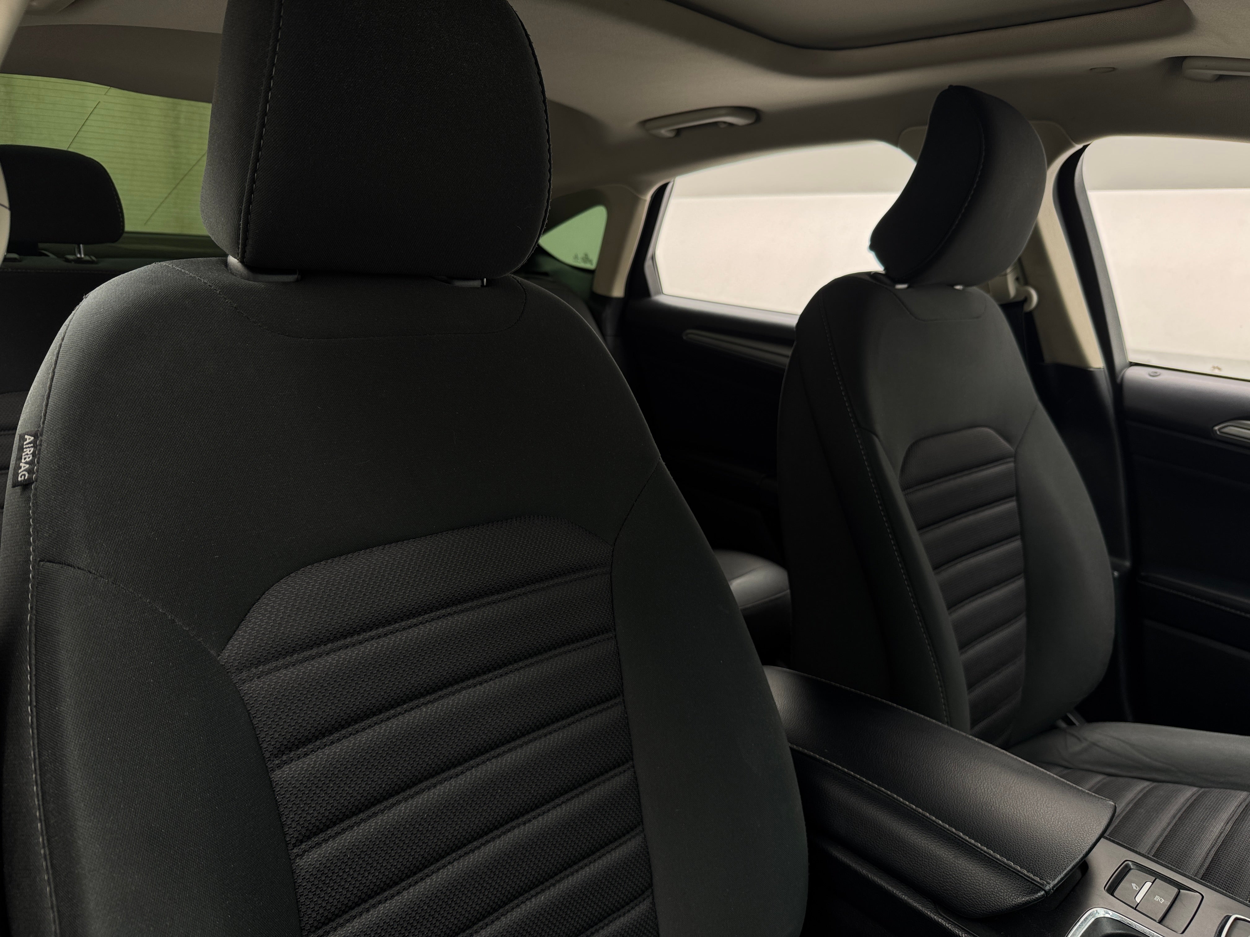 2019 Ford Fusion  2
