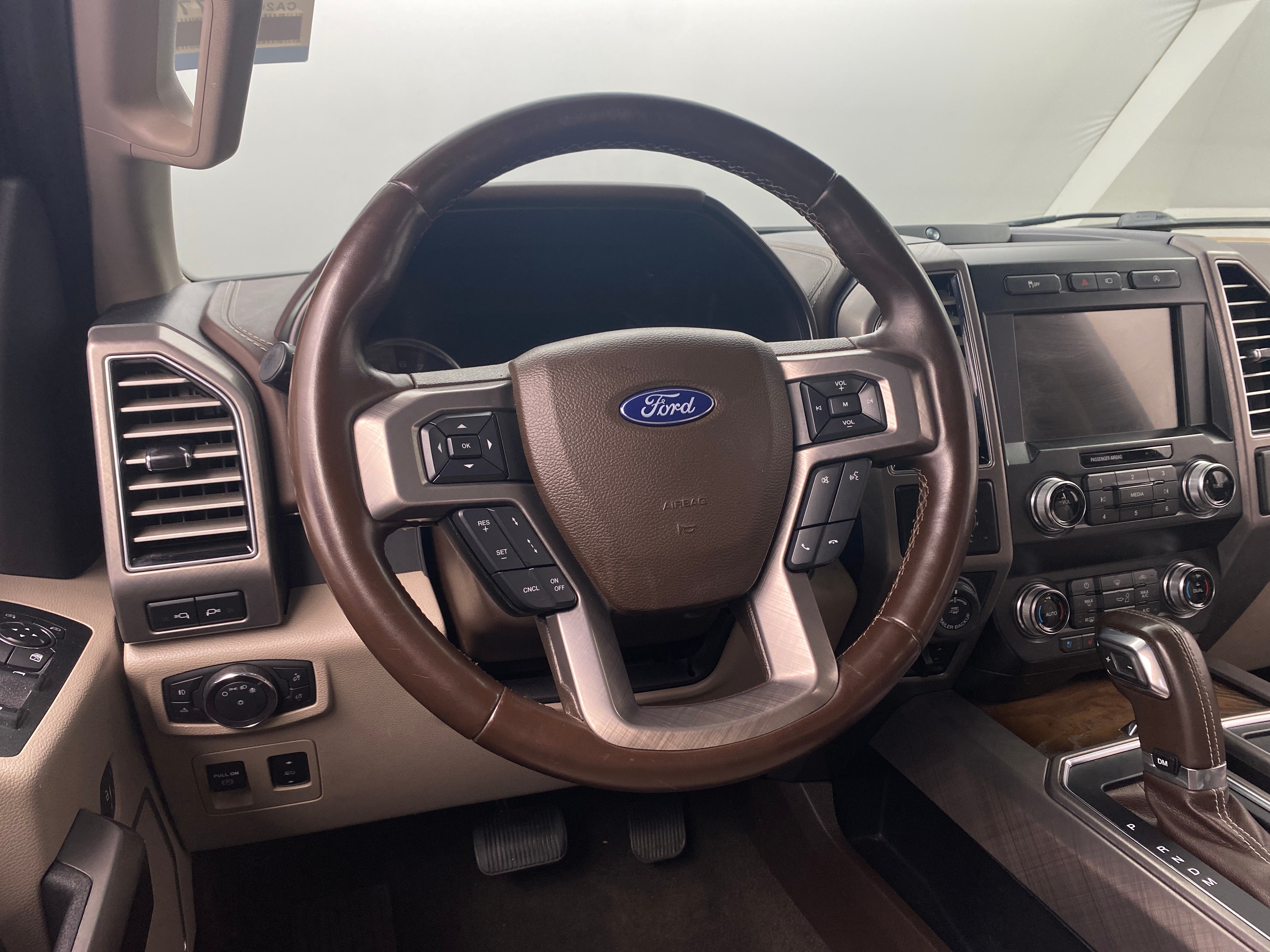 2019 Ford Econoline E-150 4