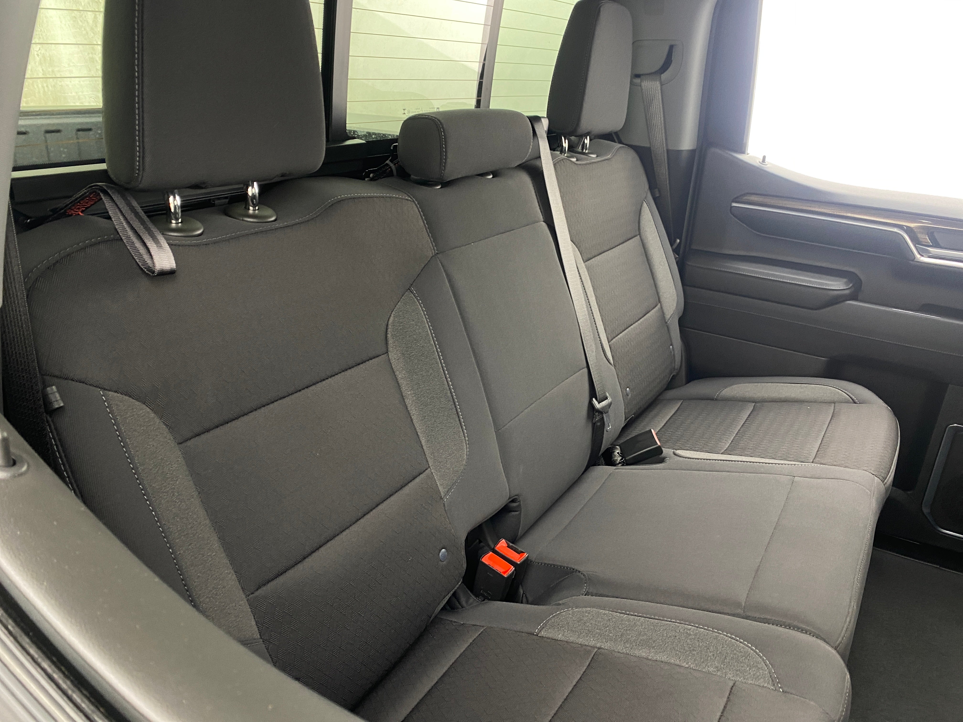 2024 Chevrolet Silverado 1500 RST 6