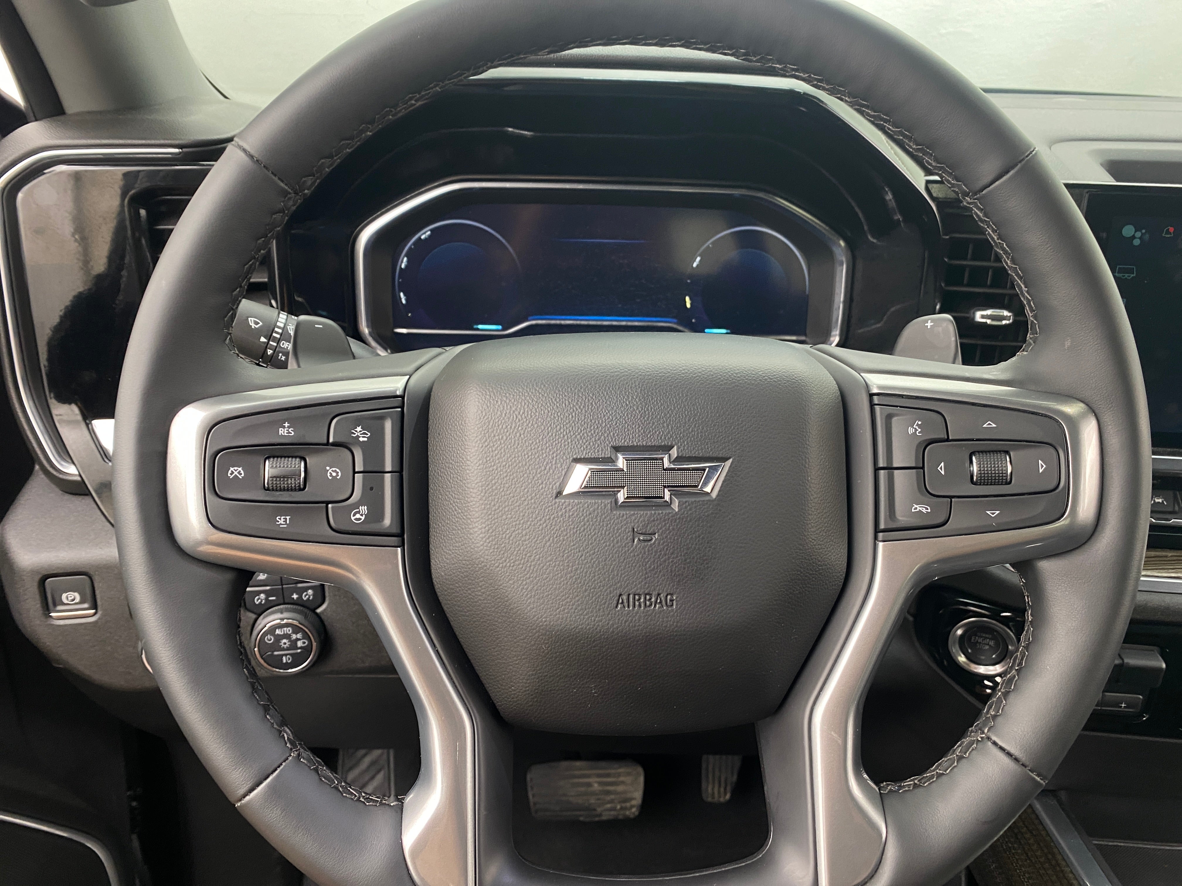 2024 Chevrolet Silverado 1500 RST 5