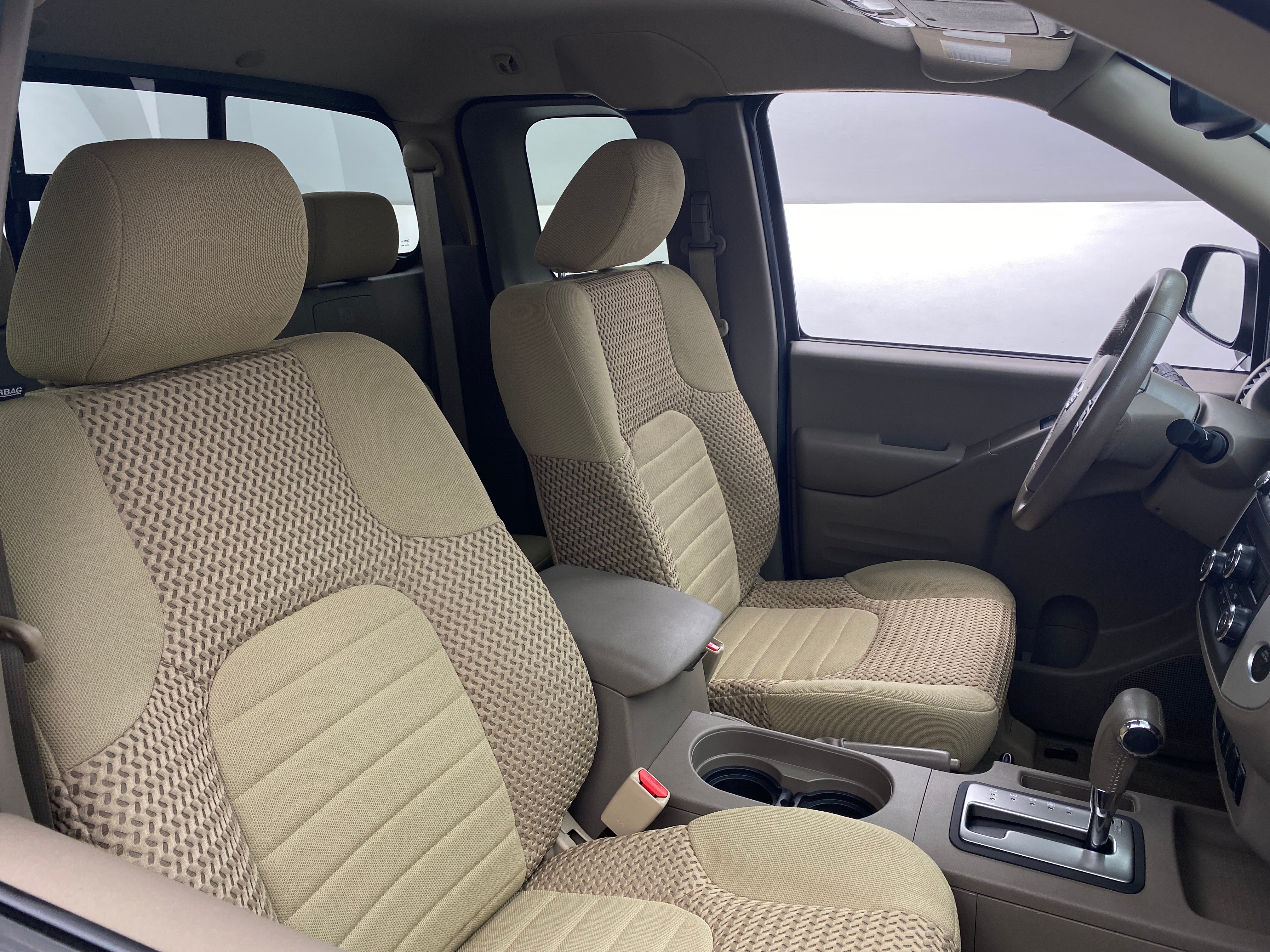 2018 Nissan Frontier SV 2