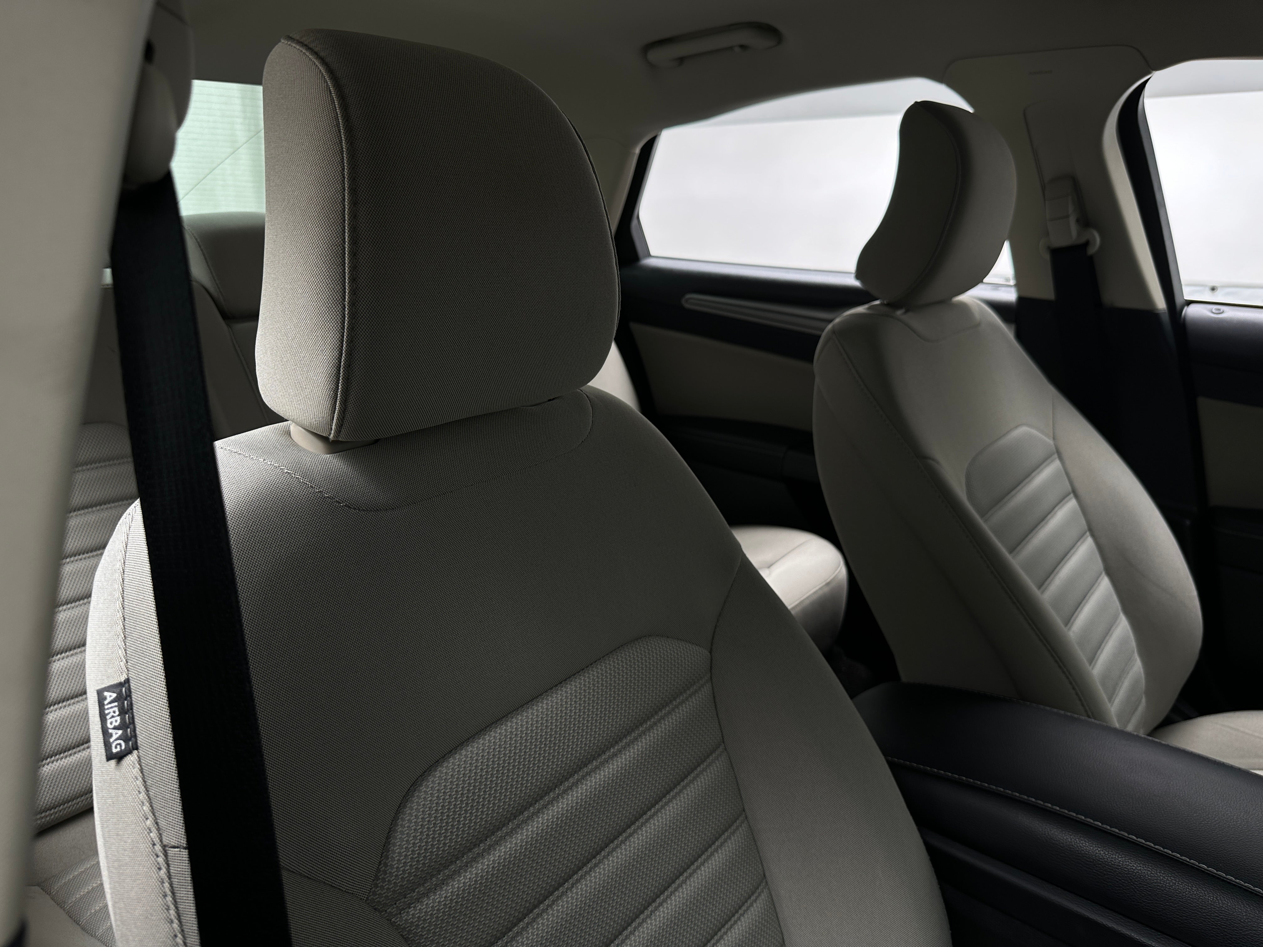 2019 Ford Fusion S 2