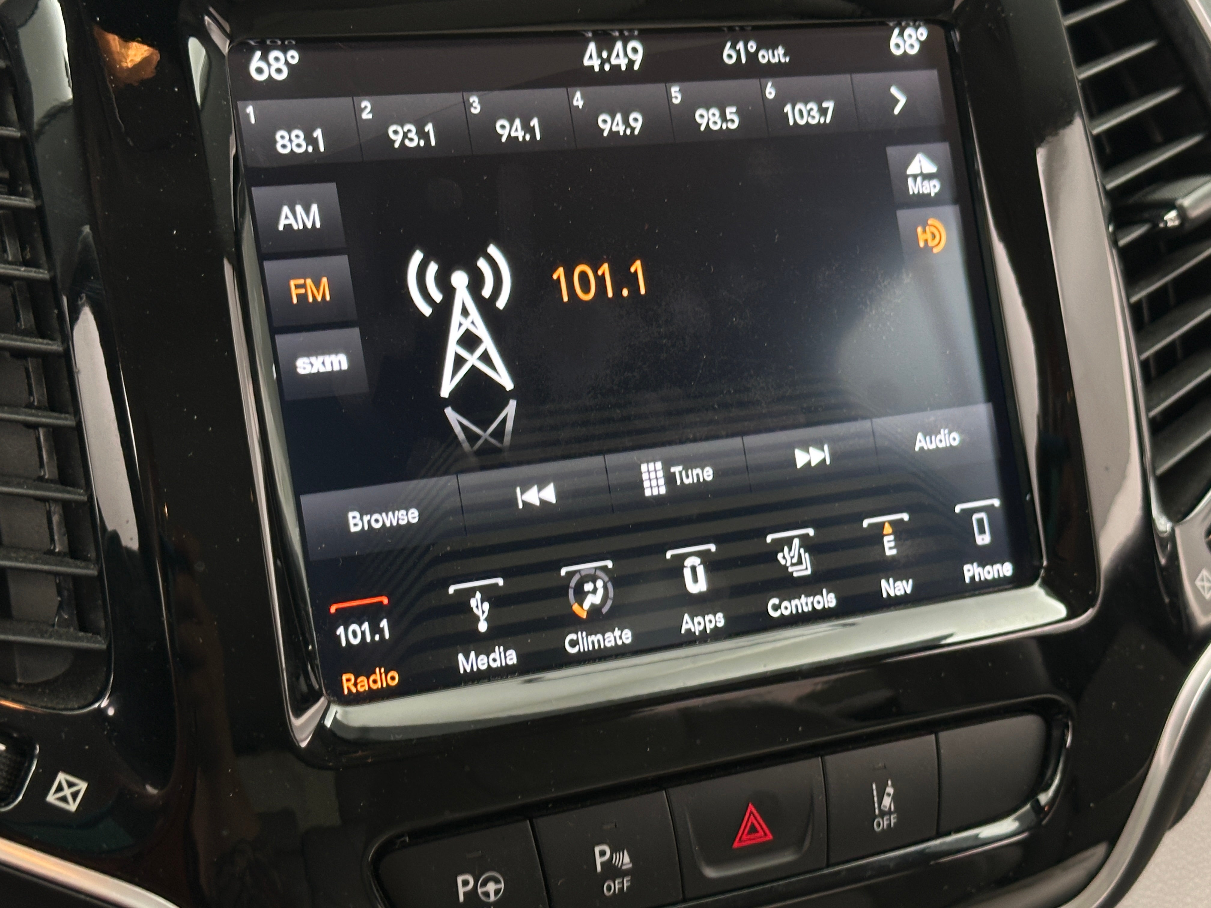 2019 Jeep Cherokee Limited Edition 3
