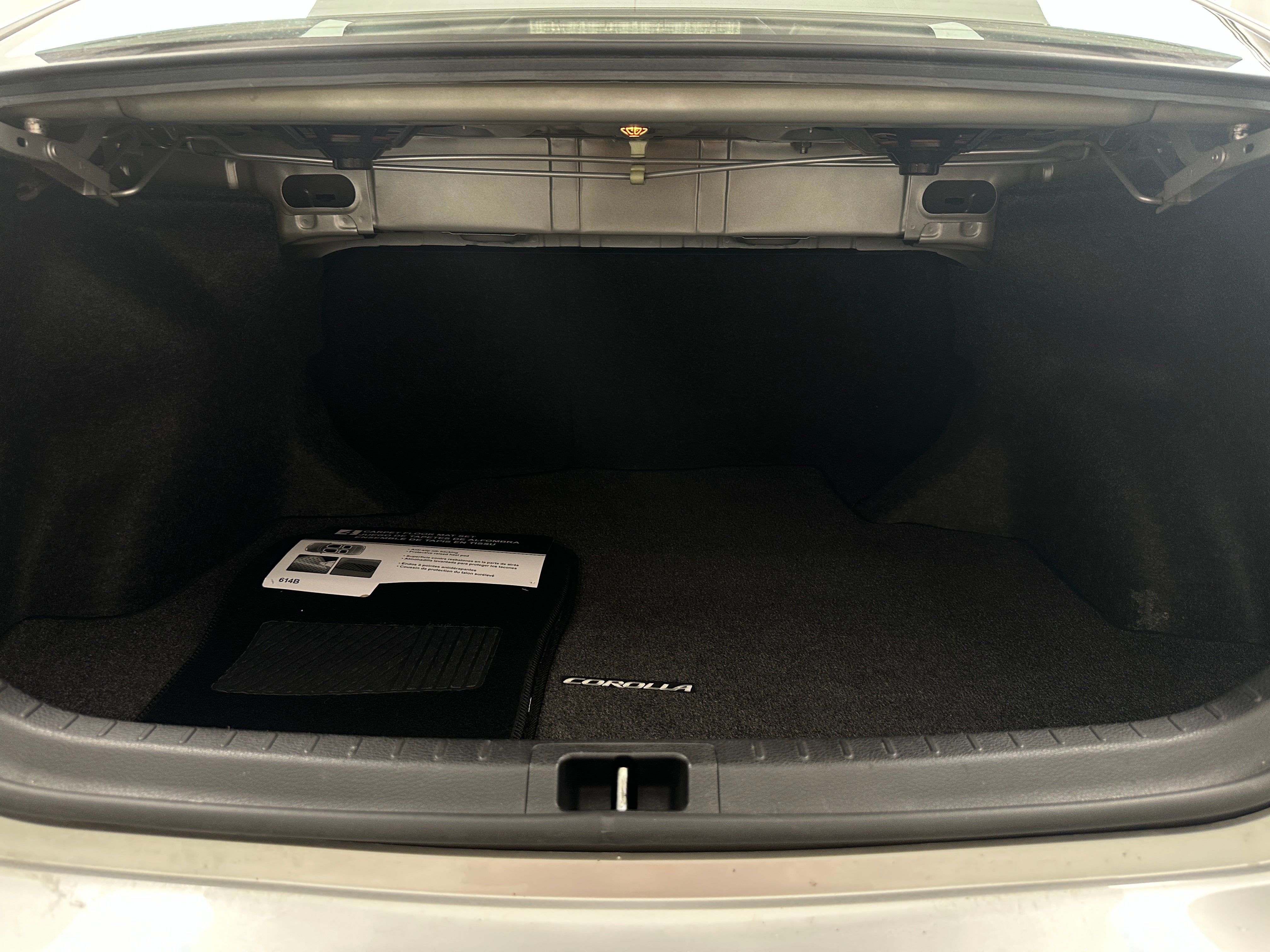 2017 Toyota Corolla XLE 7