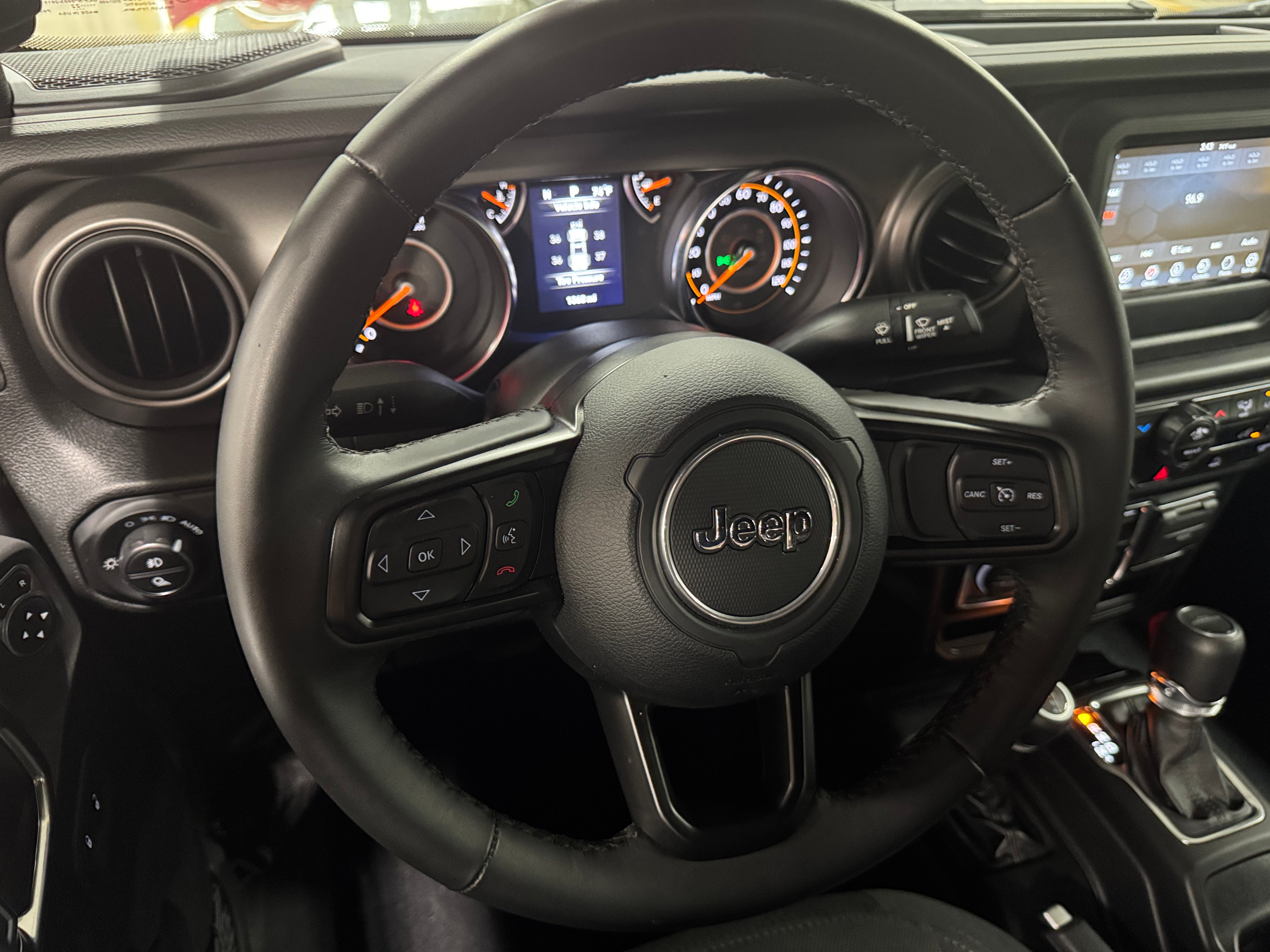2022 Jeep Gladiator Sport S 5