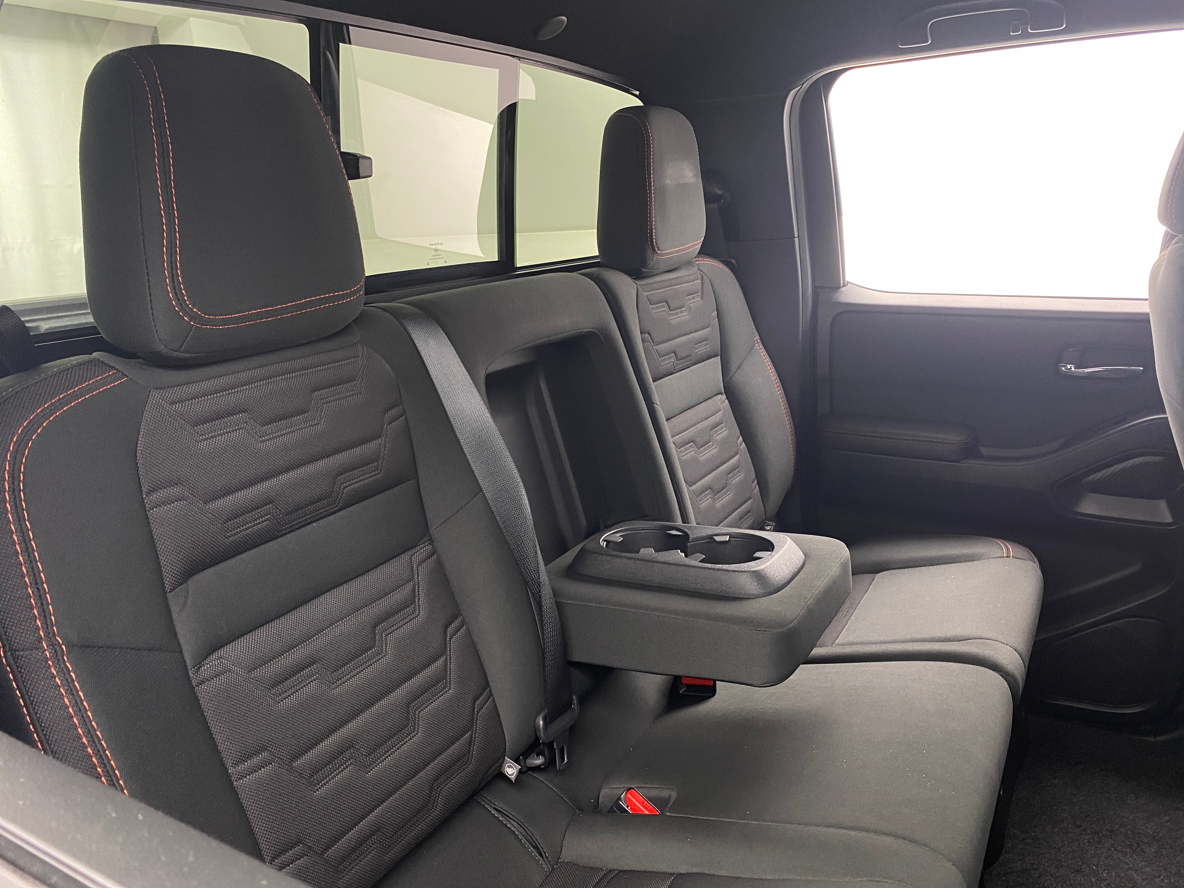 2024 Nissan Frontier PRO-4X 6