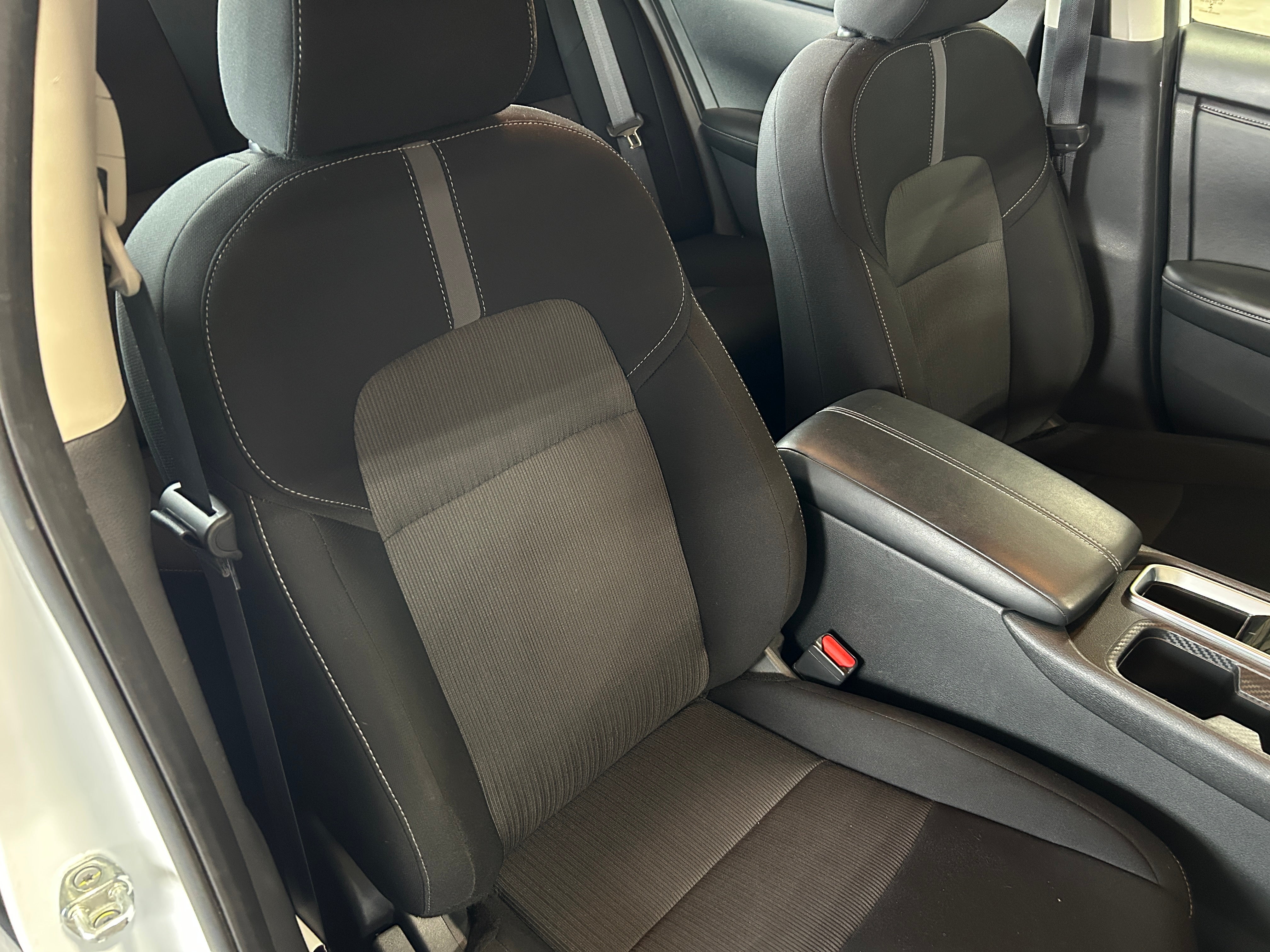2023 Nissan Sentra SV 2