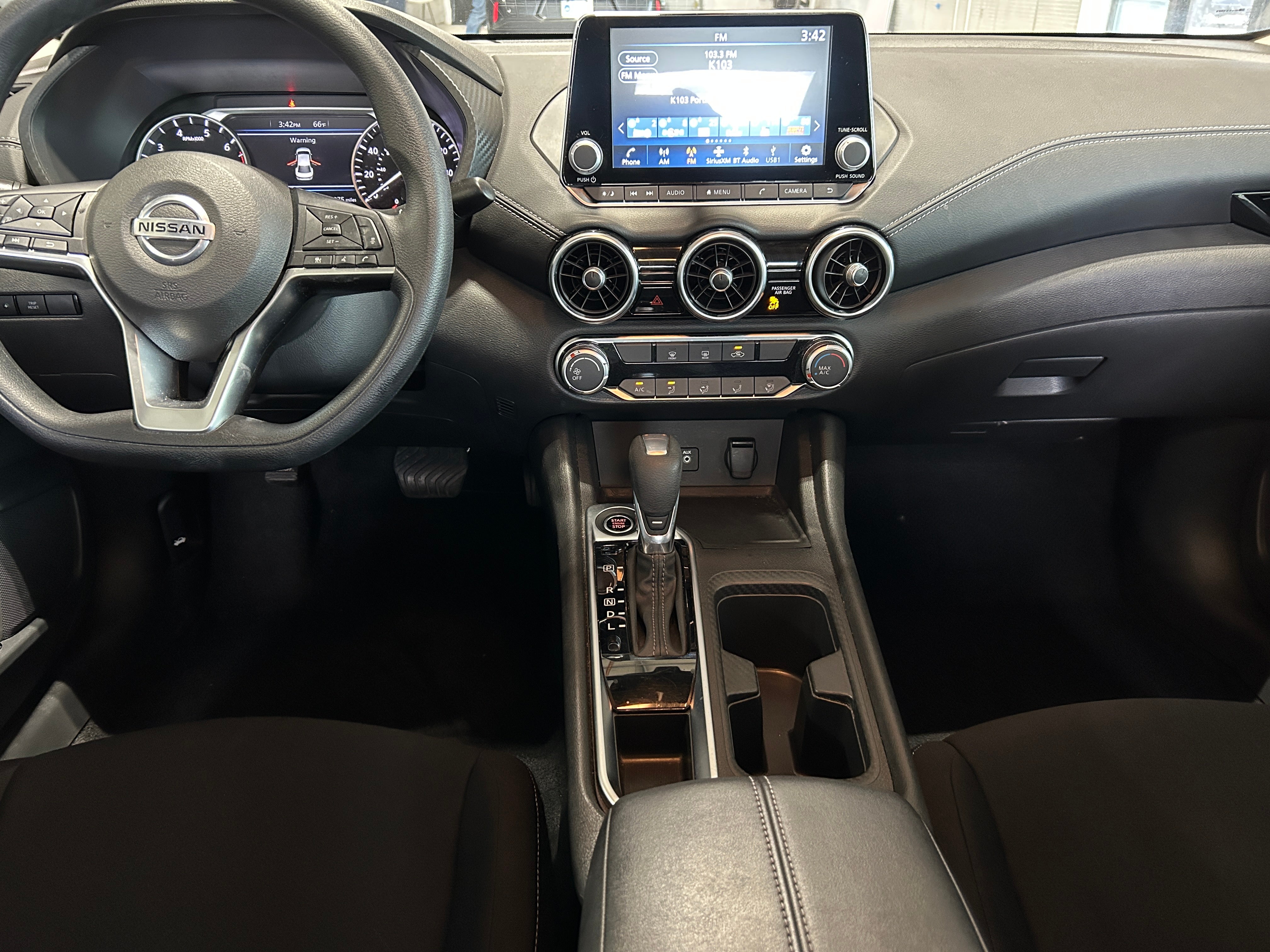 2023 Nissan Sentra SV 3