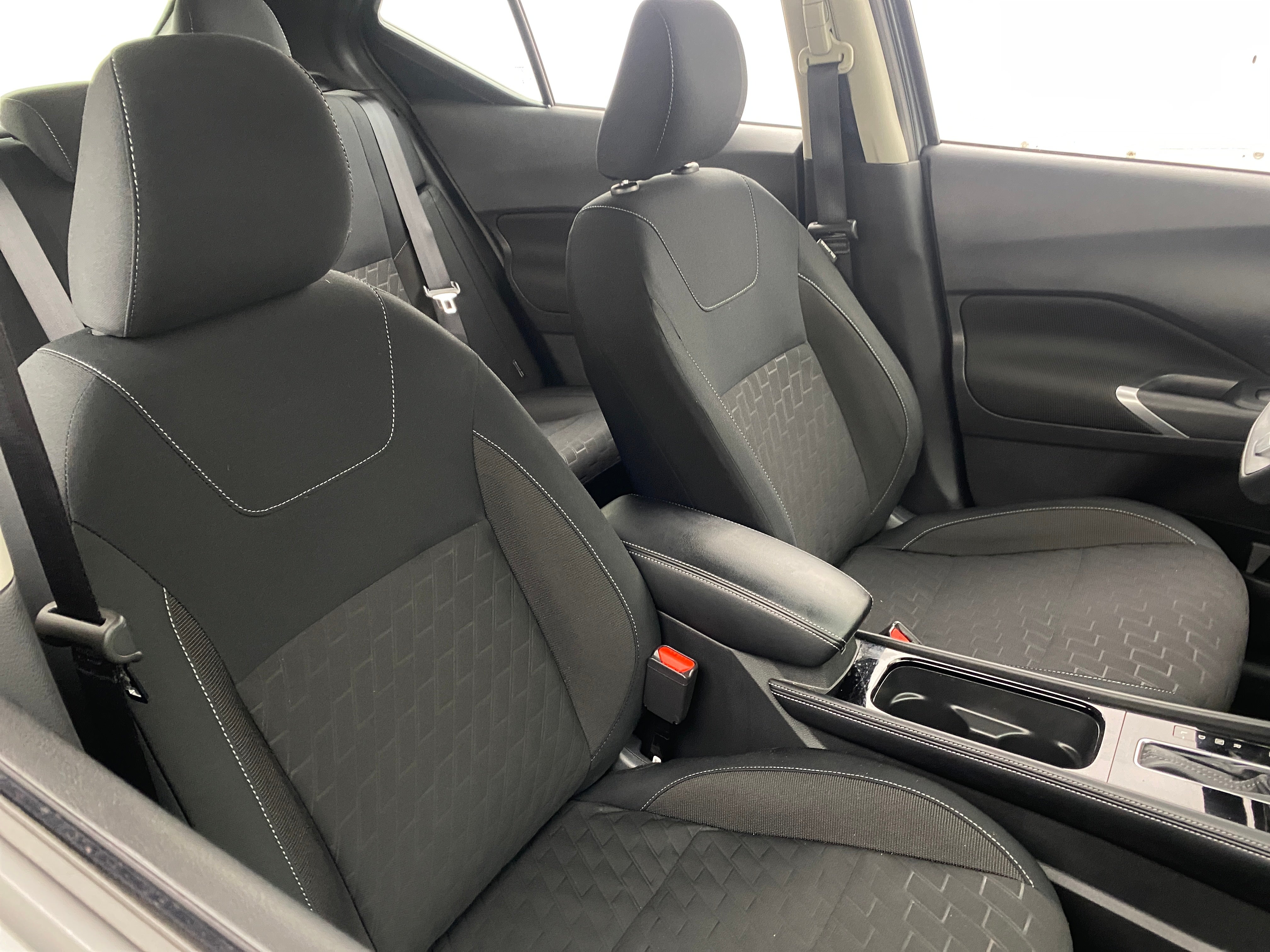2024 Nissan Kicks SV 2