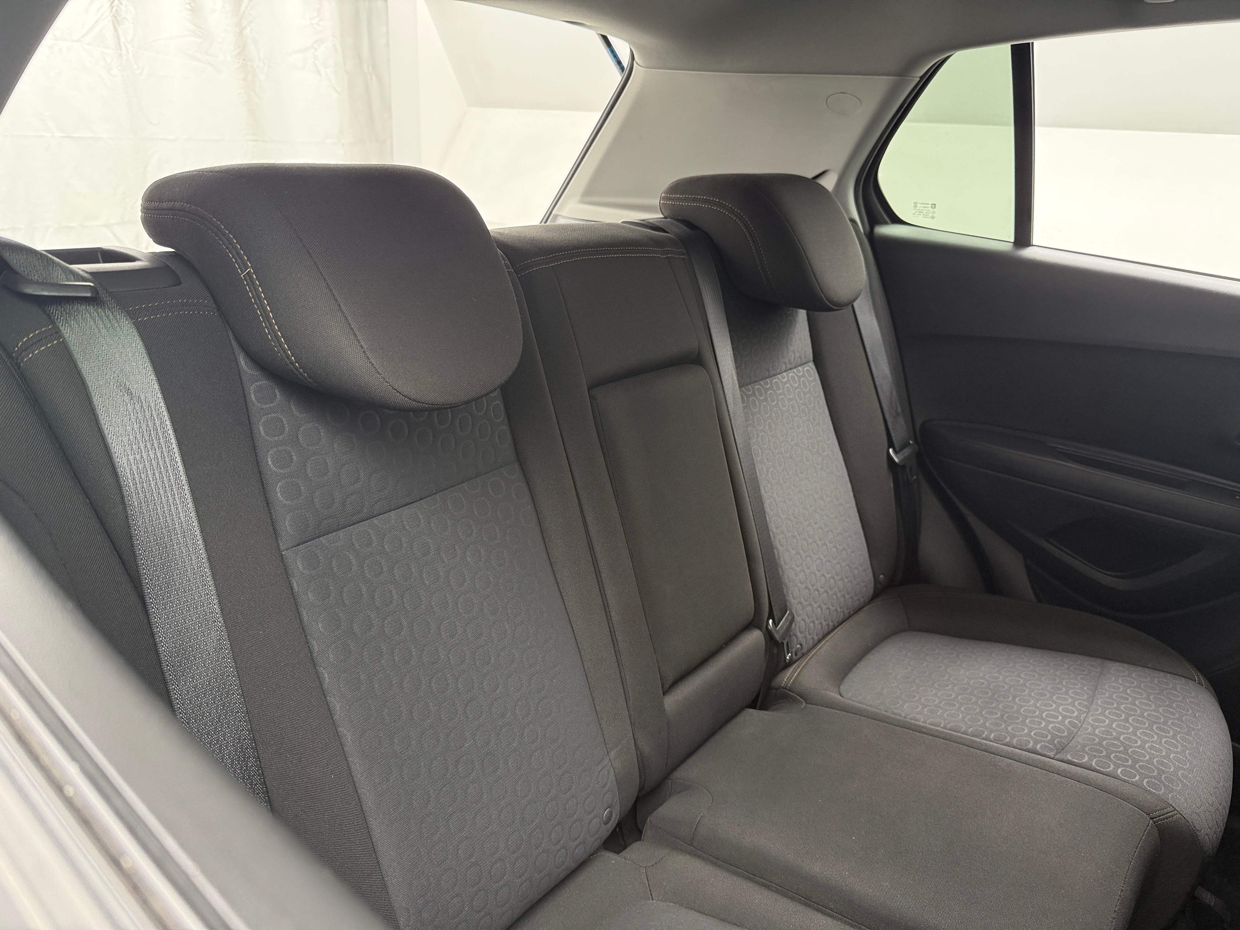 2020 Chevrolet Trax LS 6