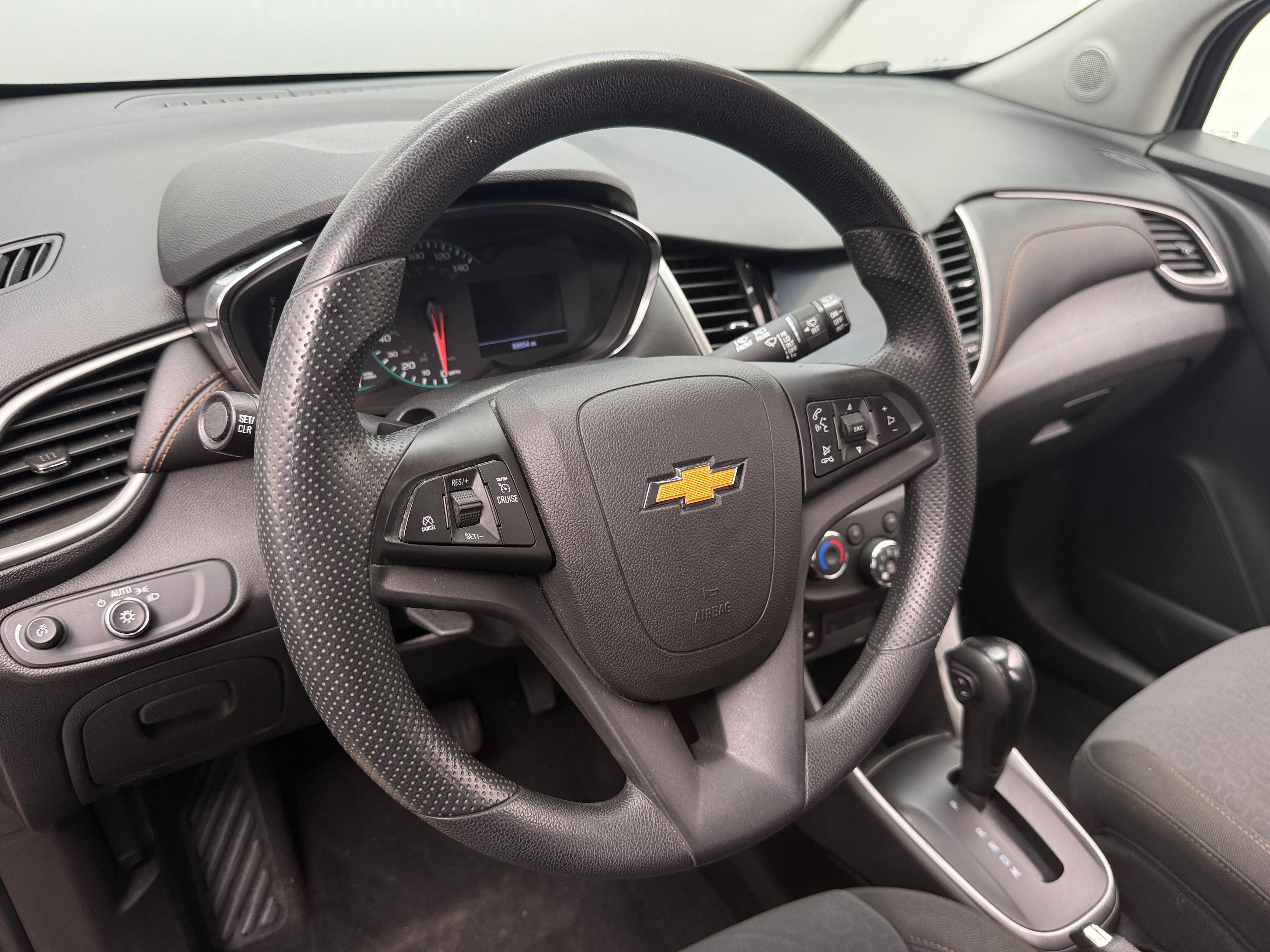 2020 Chevrolet Trax LS 5