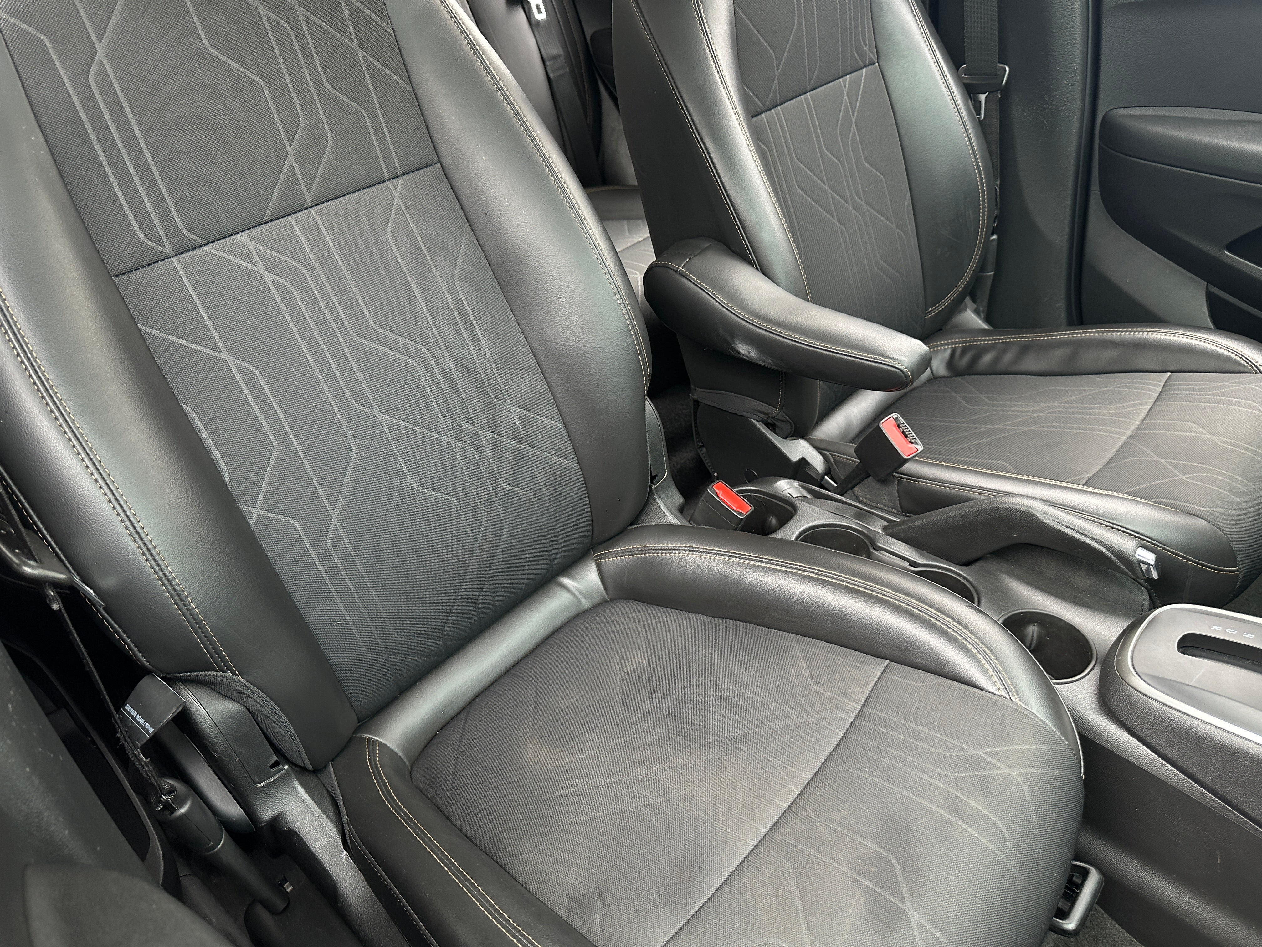 2020 Chevrolet Trax LT 2
