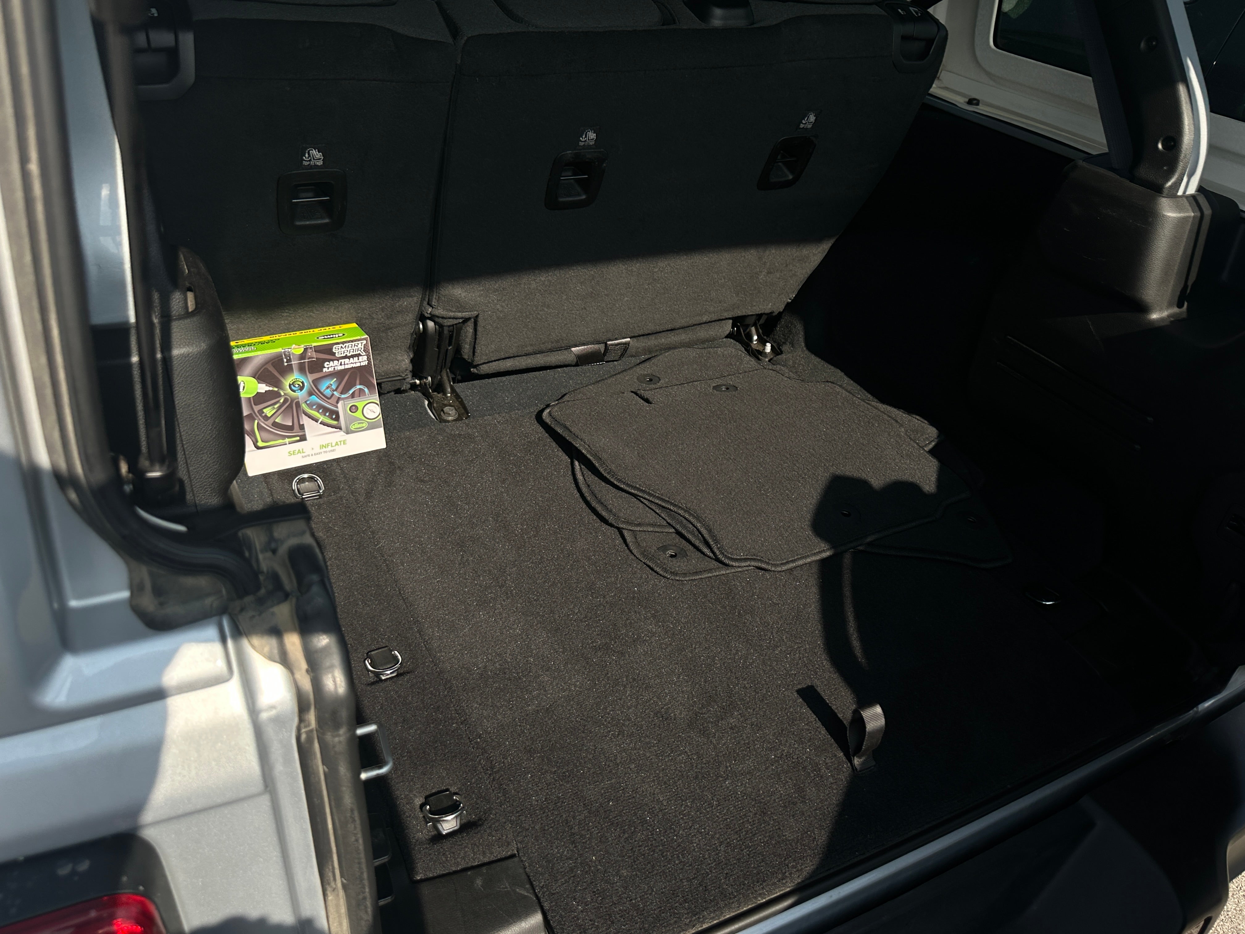 2024 Jeep Wrangler Sahara 7