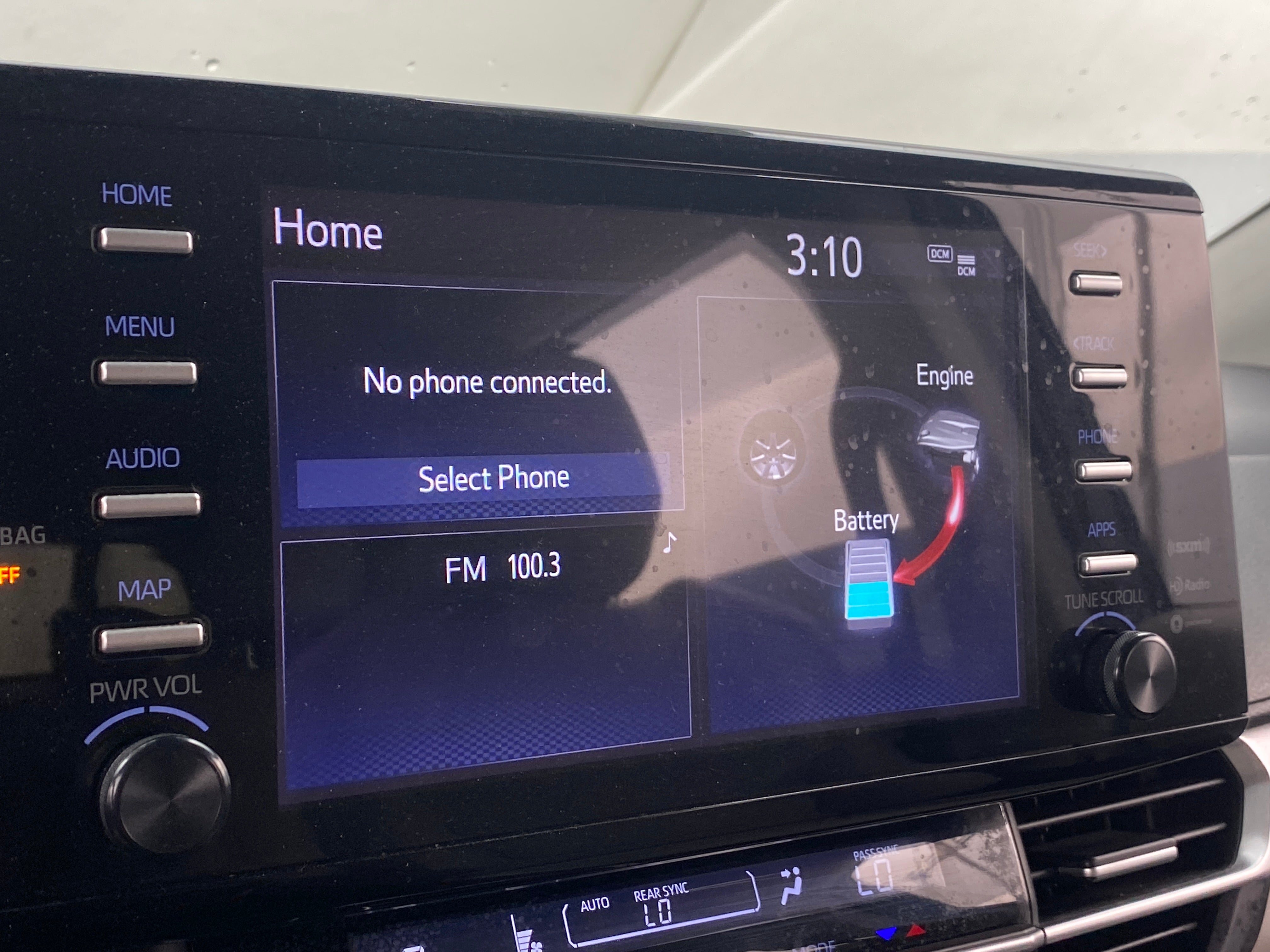 2022 Toyota Sienna LE 4