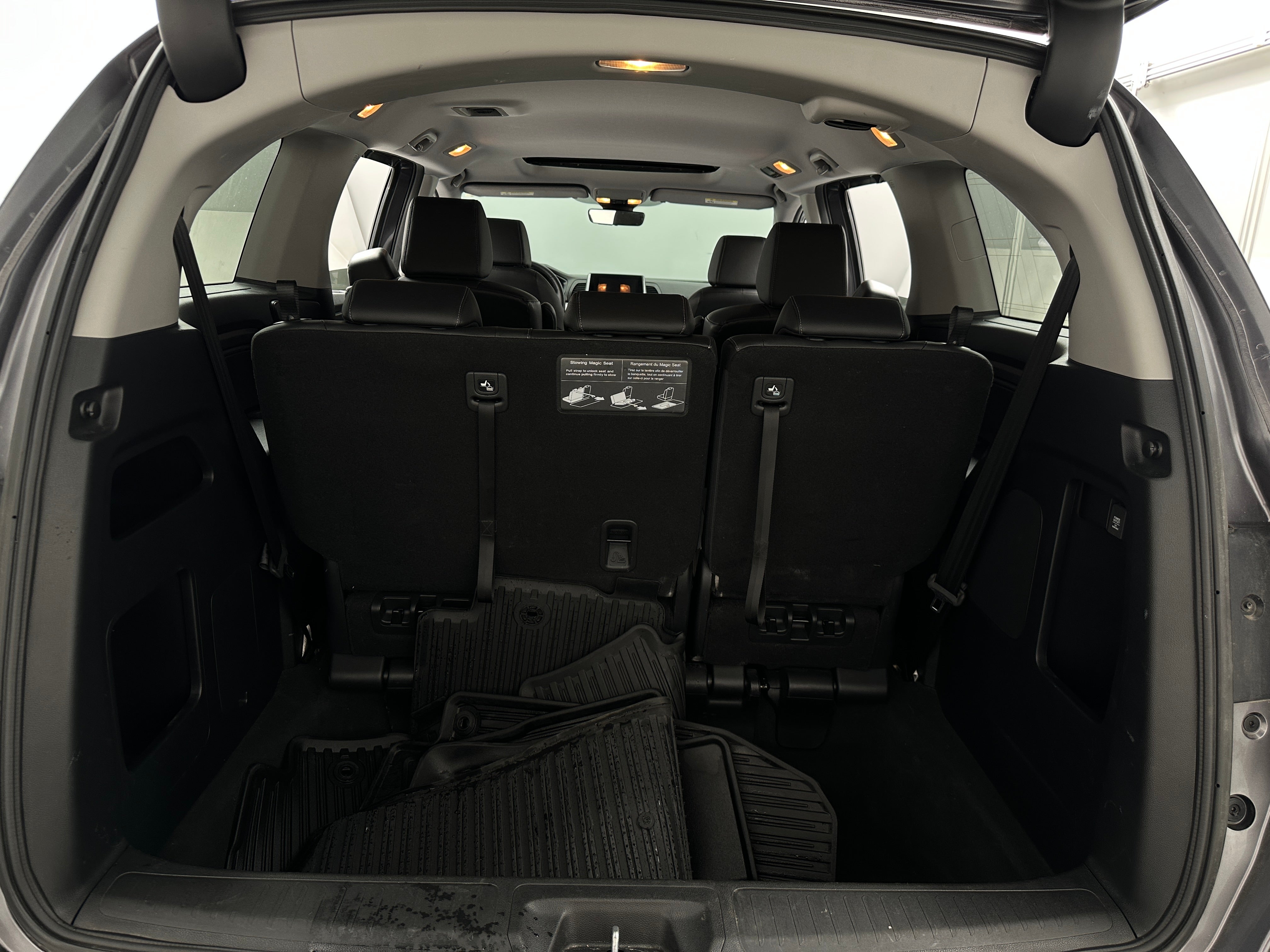 2022 Honda Odyssey EX-L 6