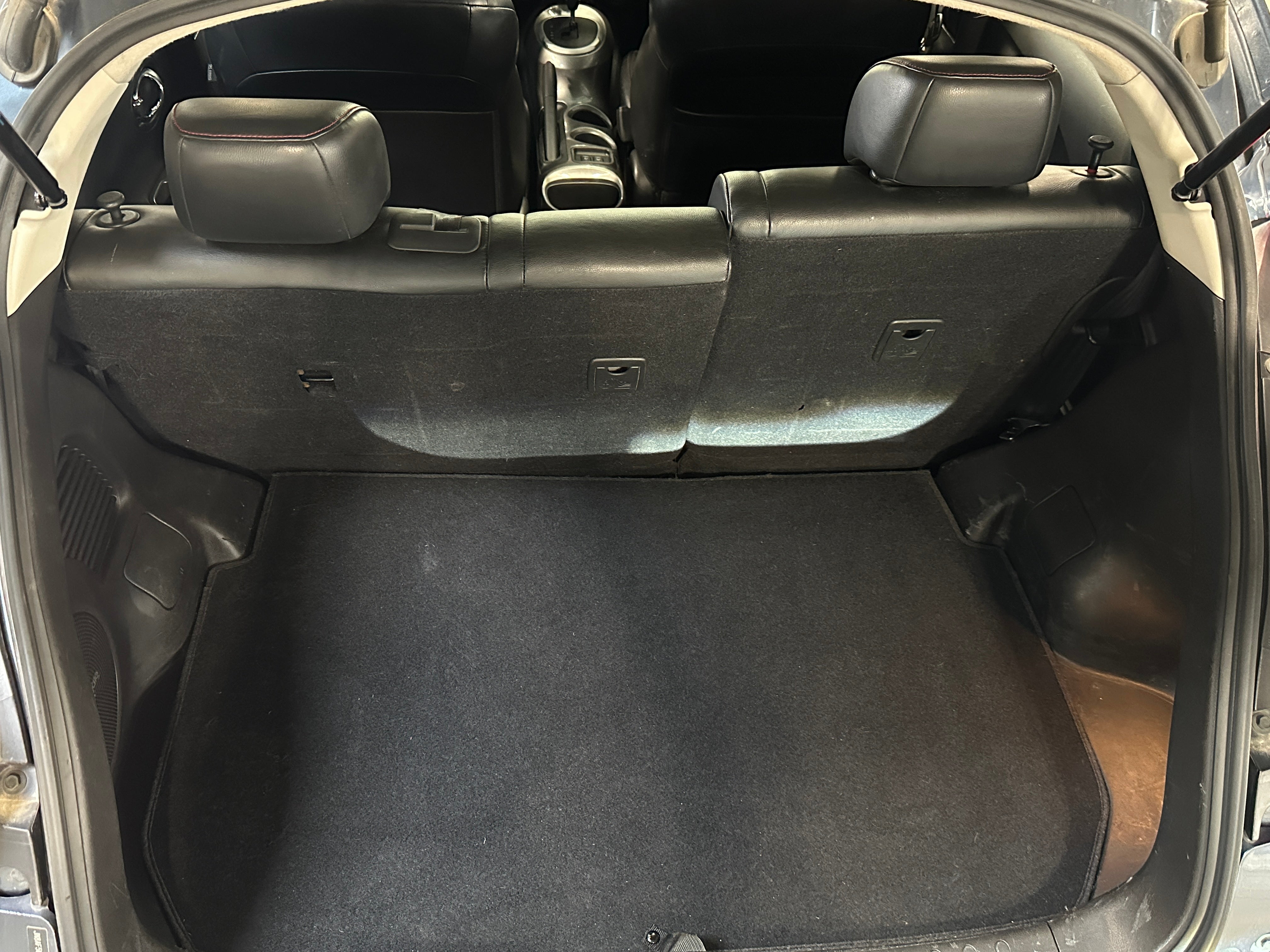 2012 Nissan Juke SL 6