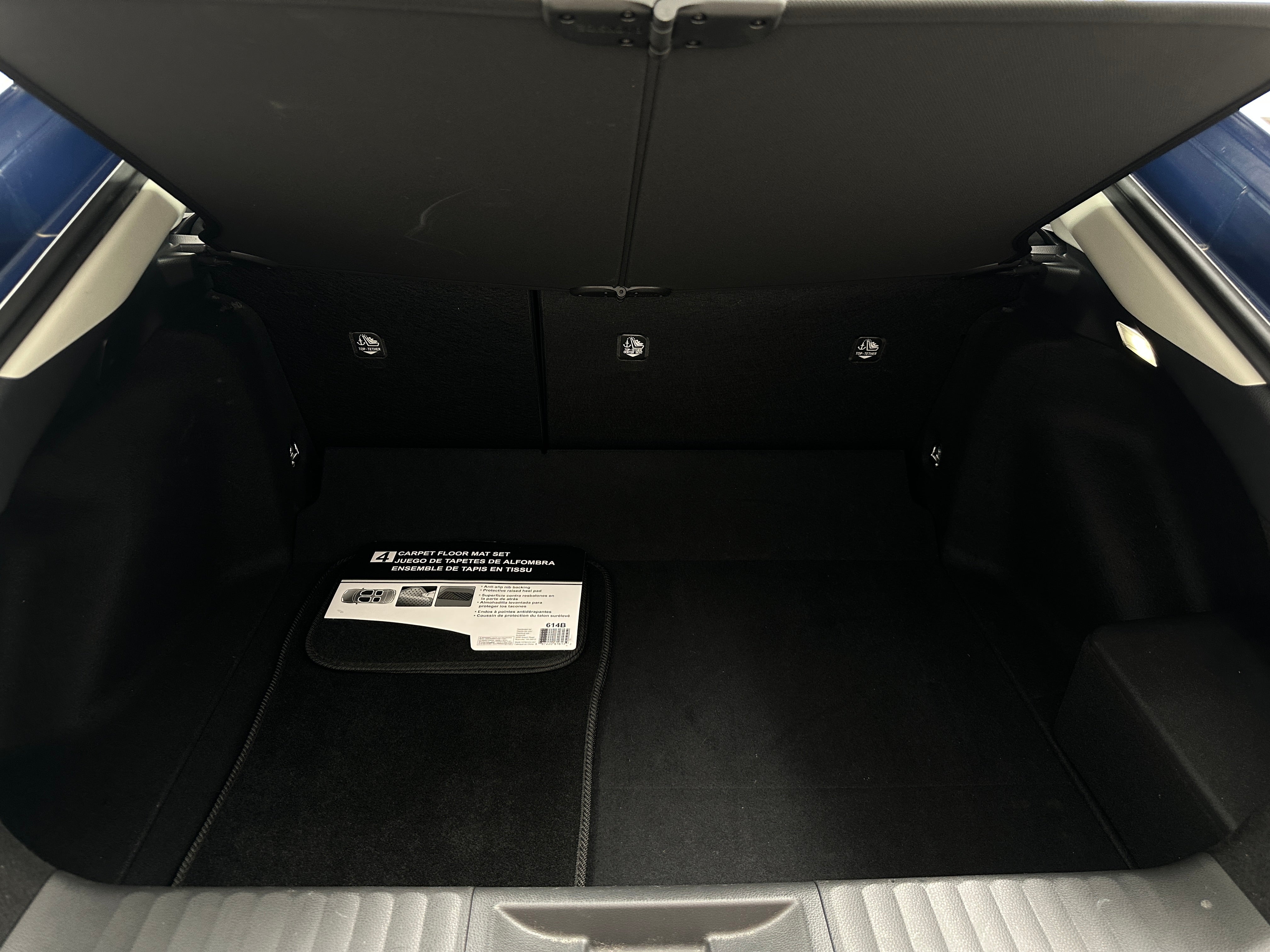 2024 Toyota Prius LE 7