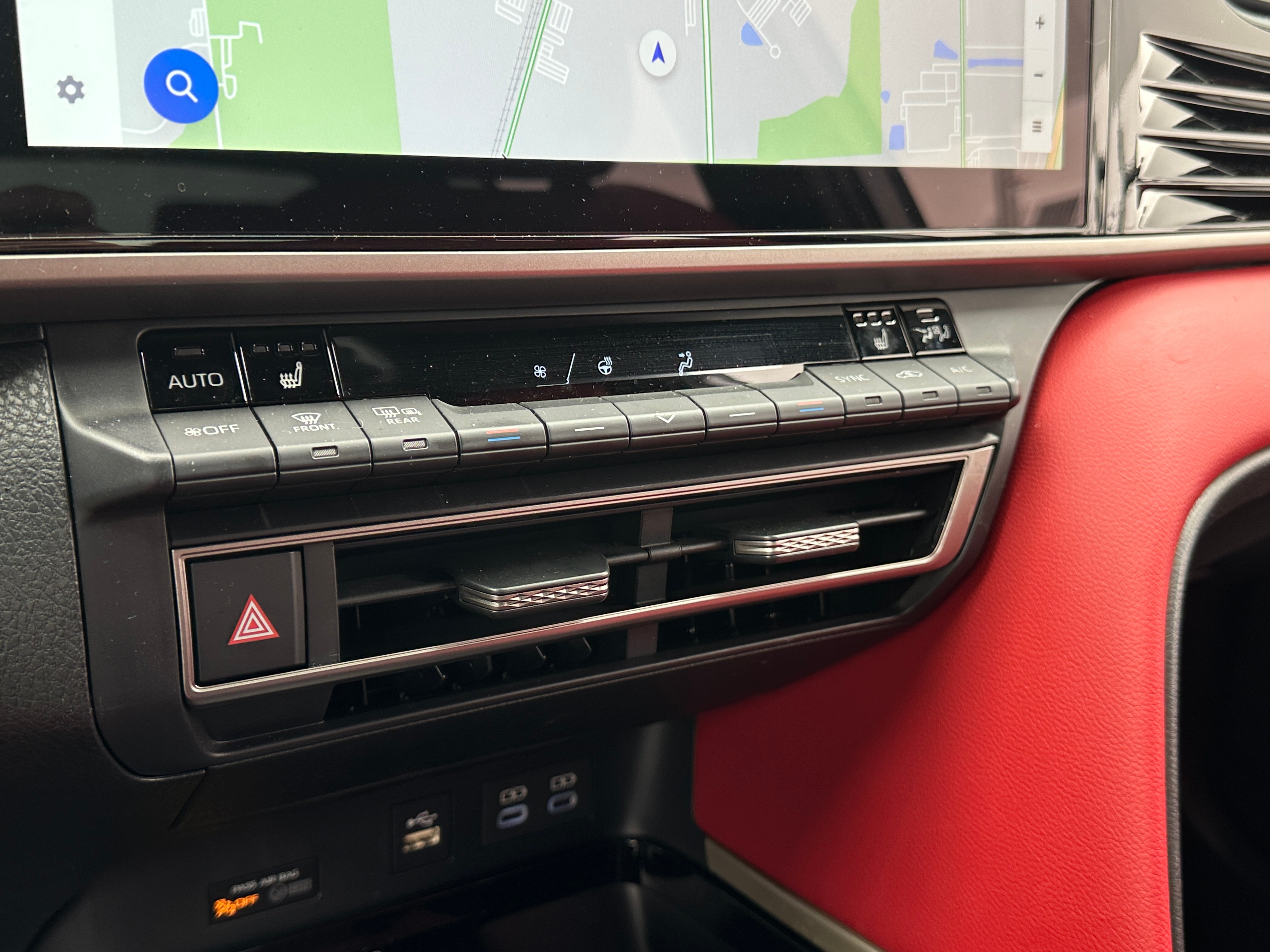 2025 Toyota Camry XSE 3