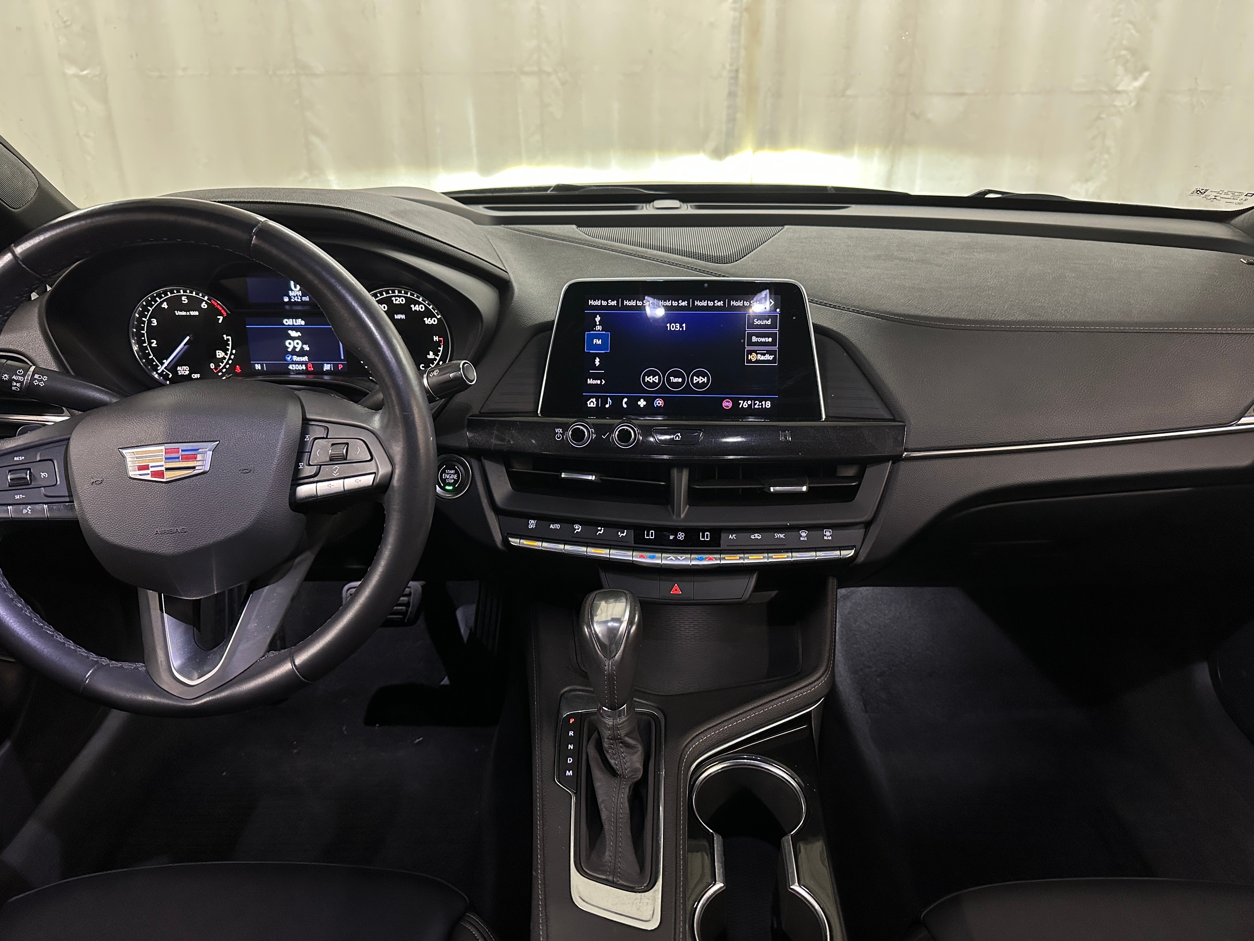 2020 Cadillac CT4 Luxury 3
