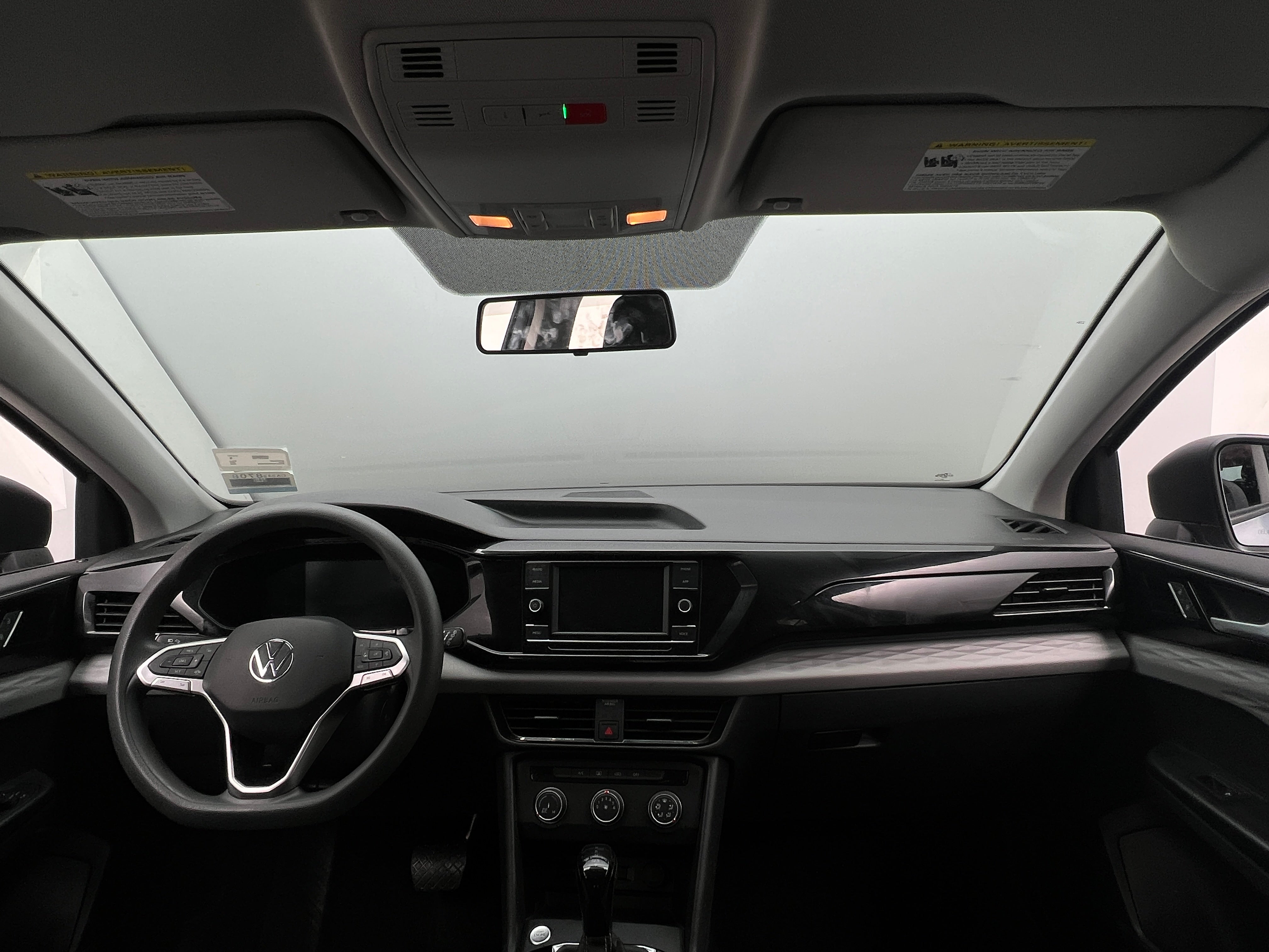 2022 Volkswagen Taos S 3