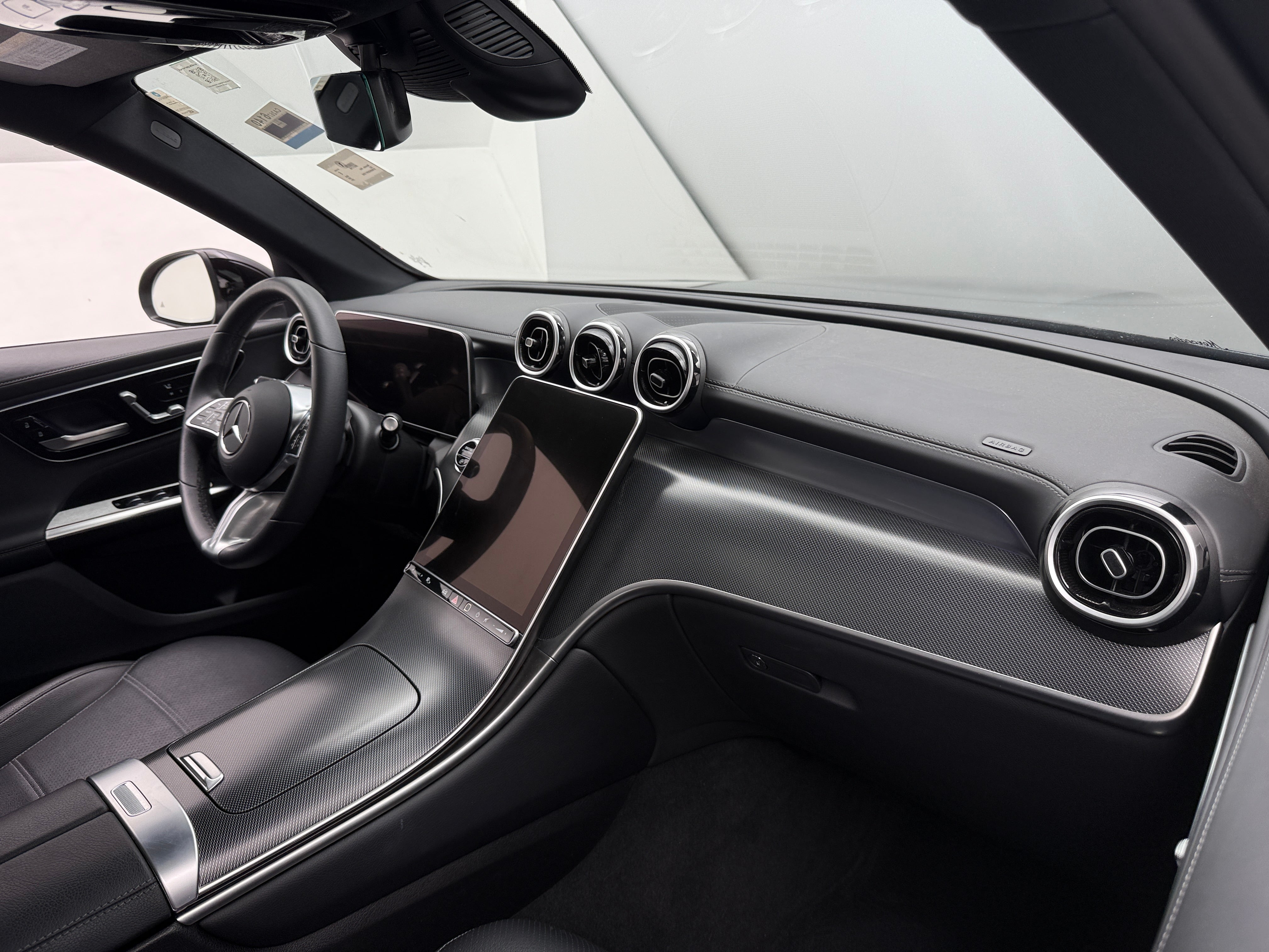 2024 Mercedes-Benz GLC 300 3
