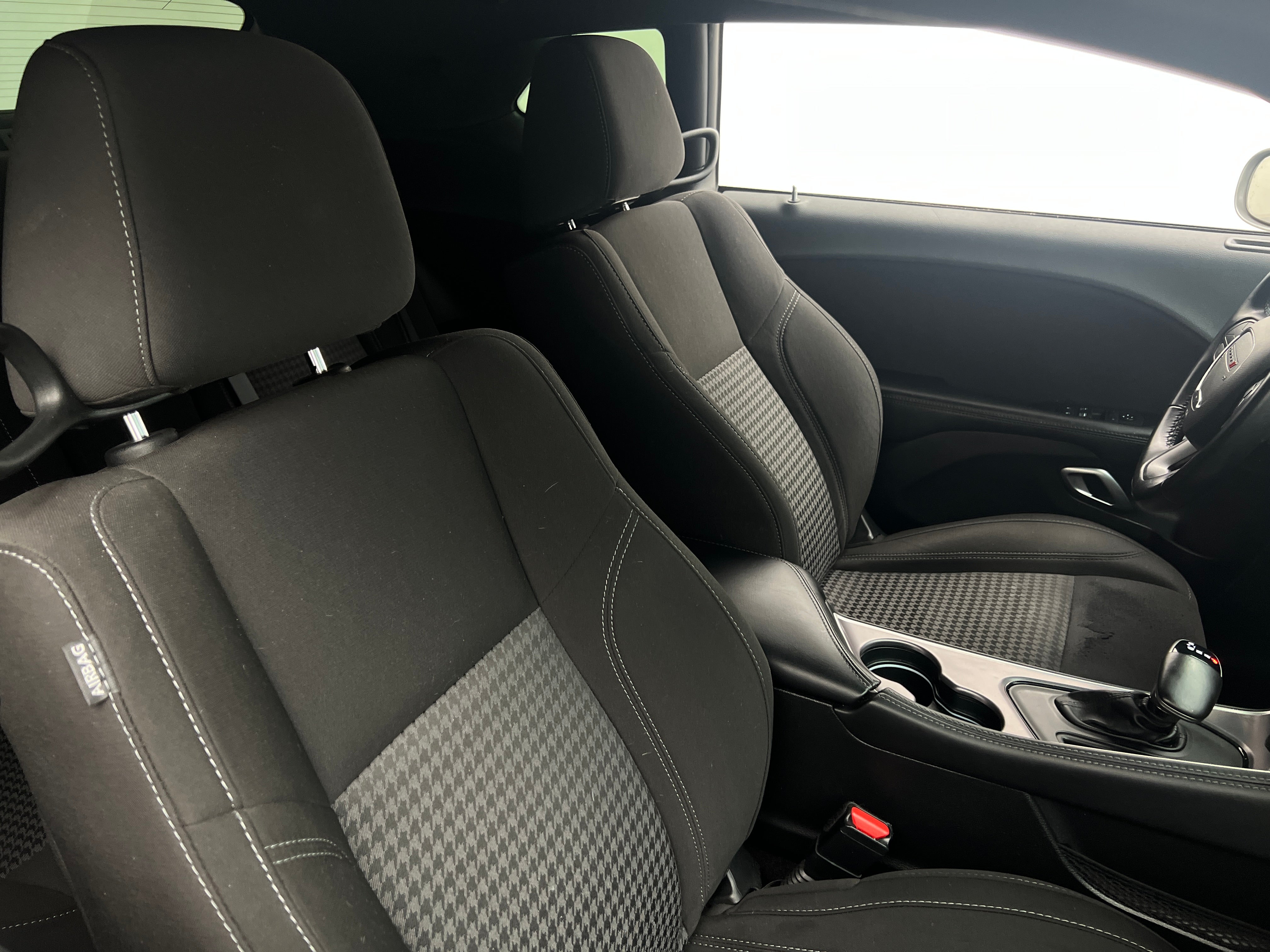 2020 Dodge Challenger SXT 2