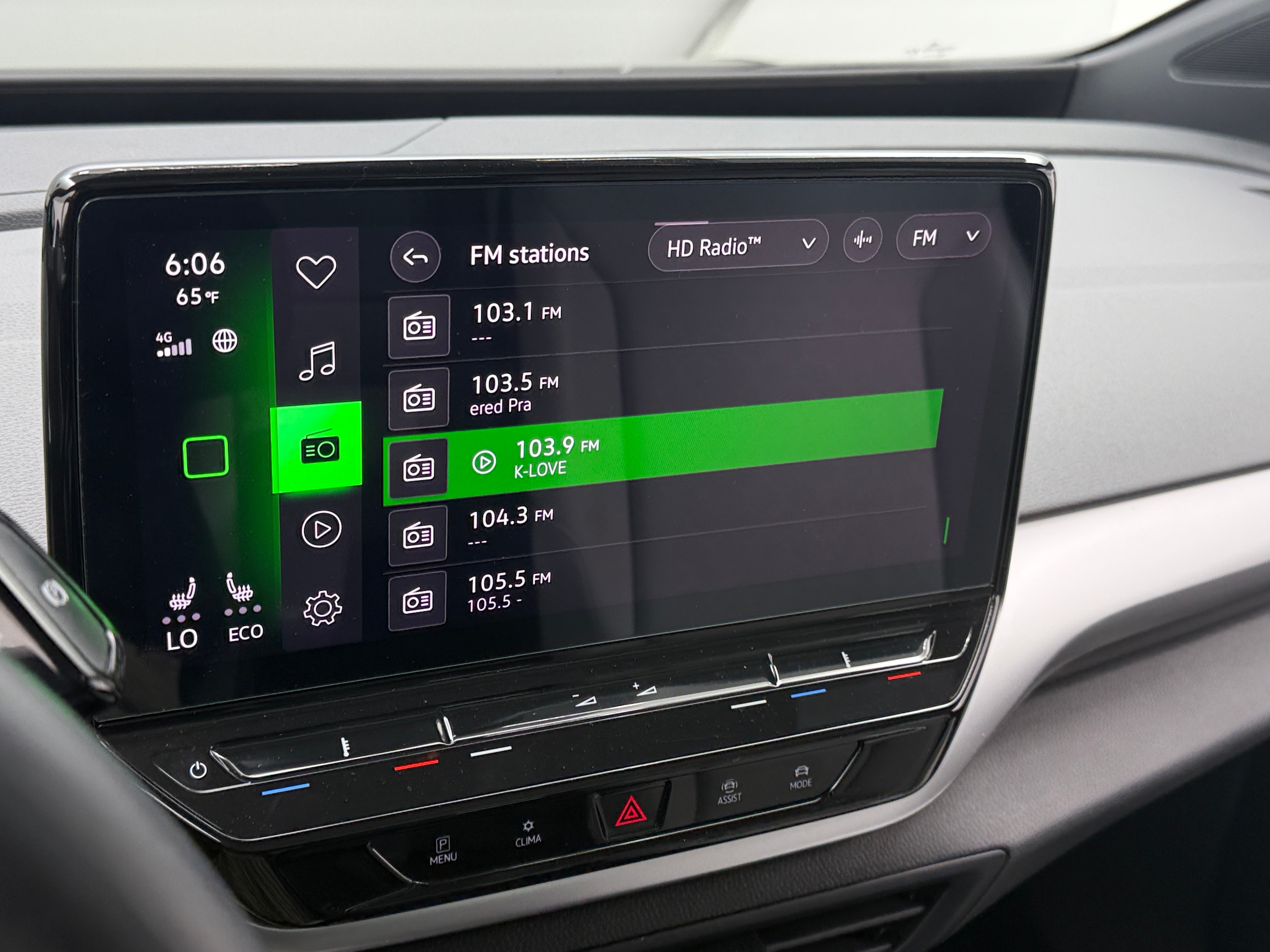 2021 Volkswagen ID.4 Pro S 3