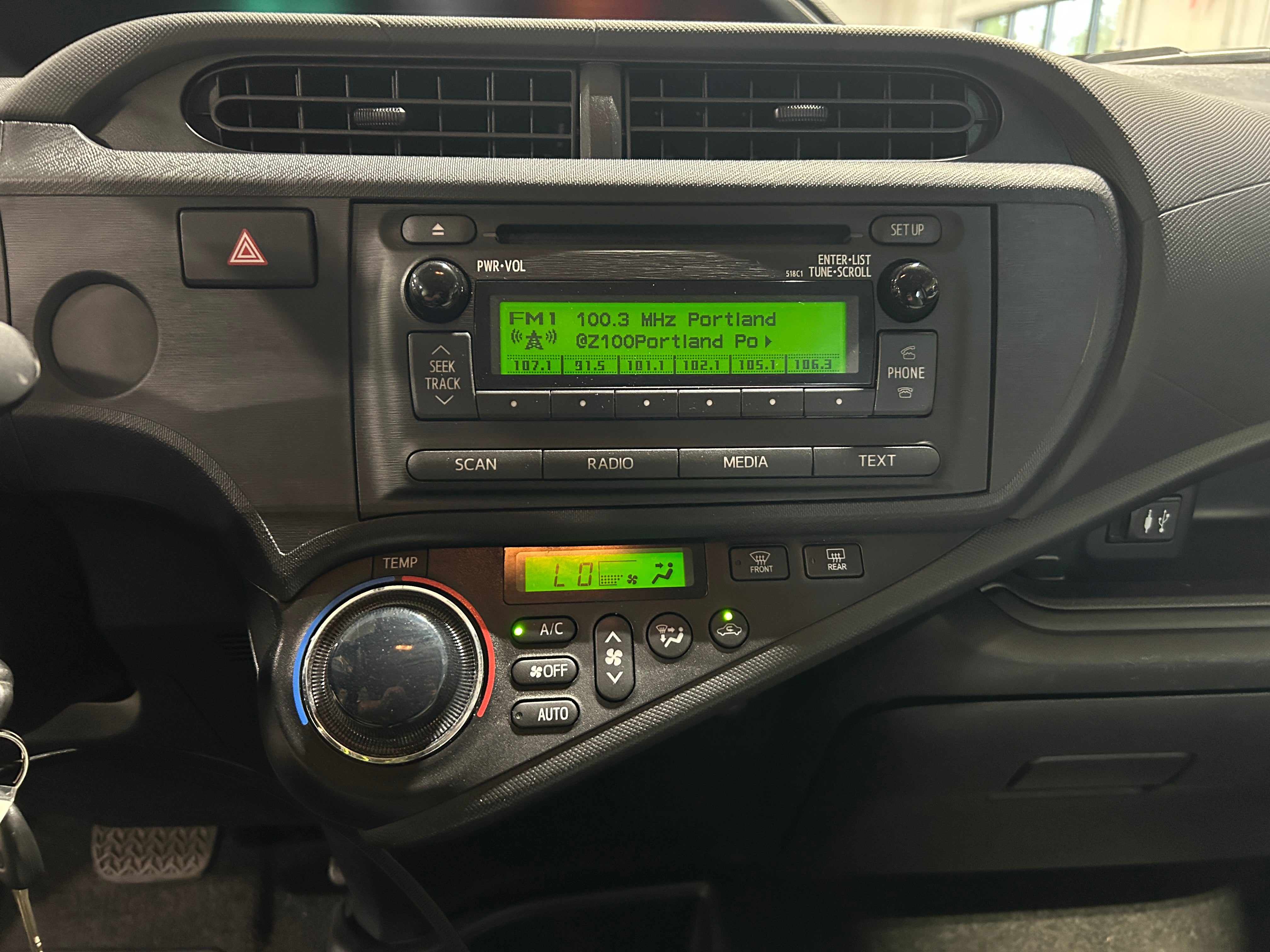 2012 Toyota Prius c One 4