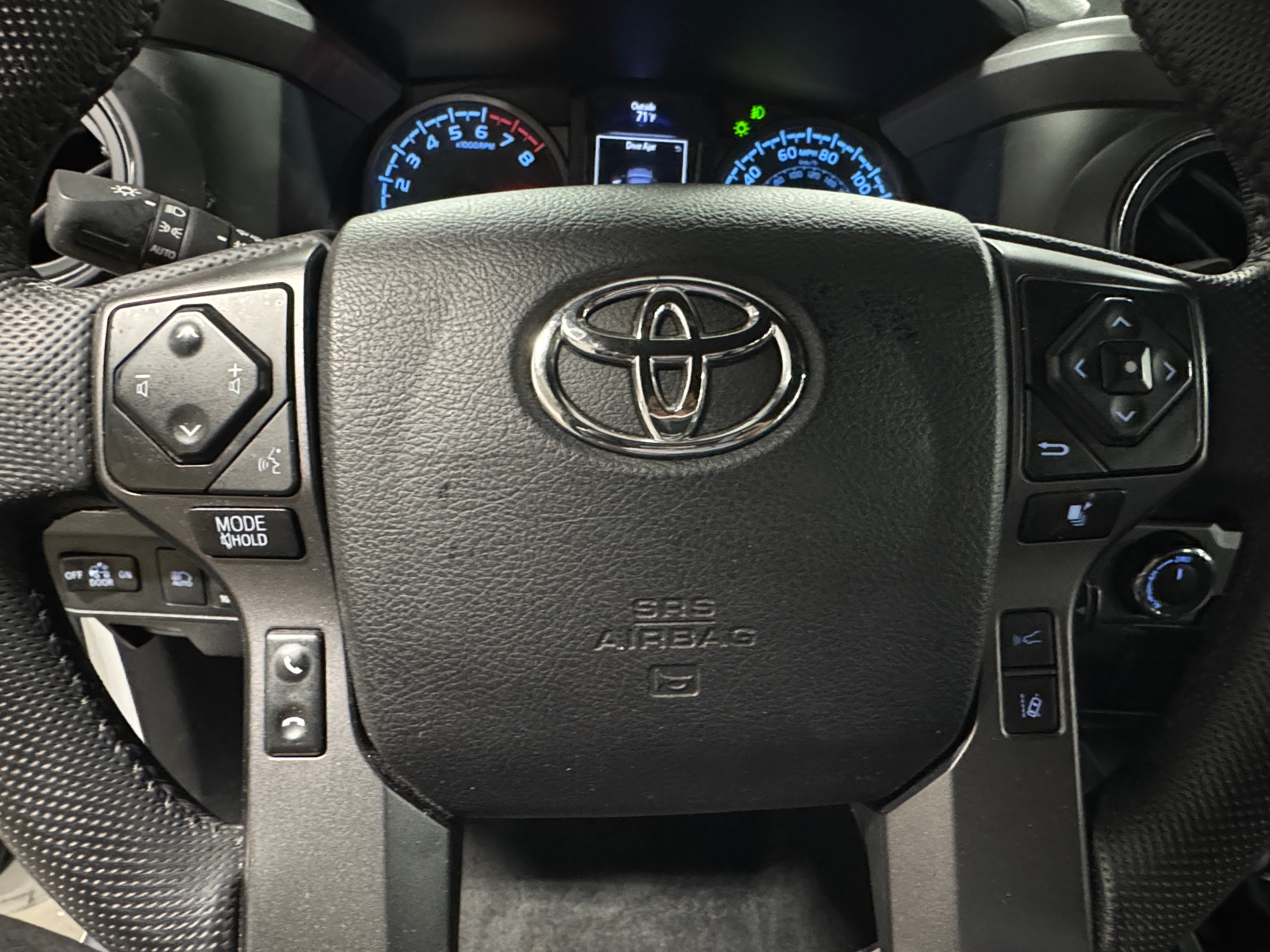 2022 Toyota Tacoma TRD Sport 5