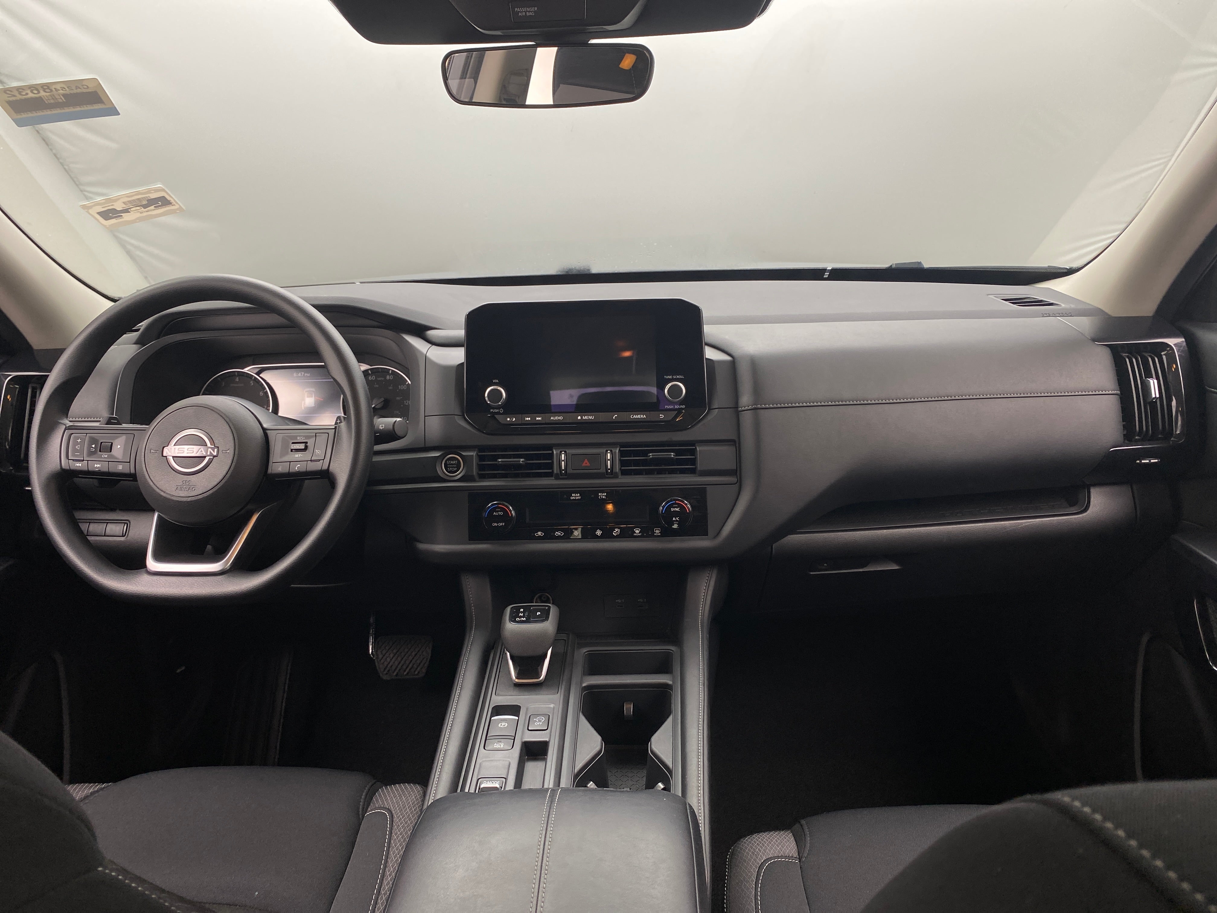 2024 Nissan Pathfinder S 3