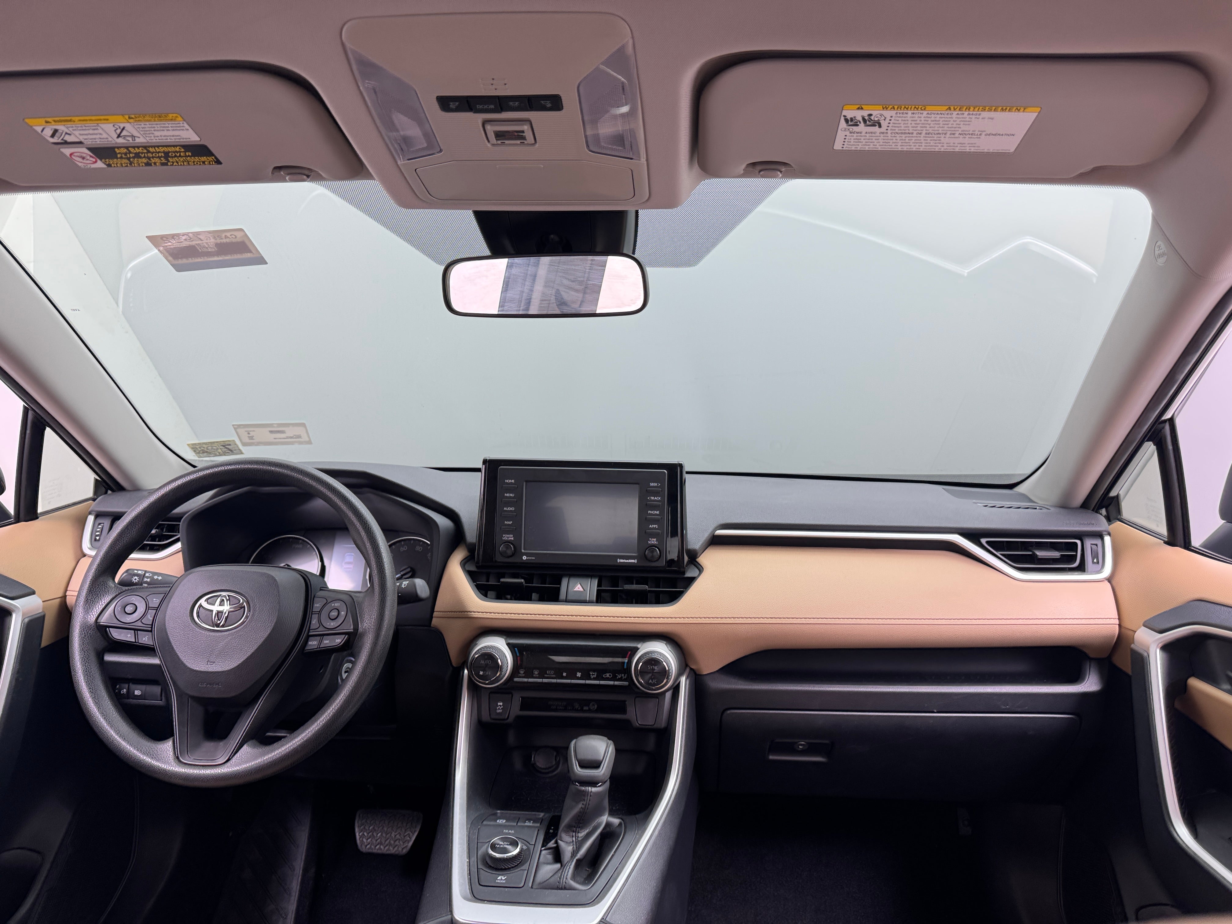 2022 Toyota RAV4 LE 3