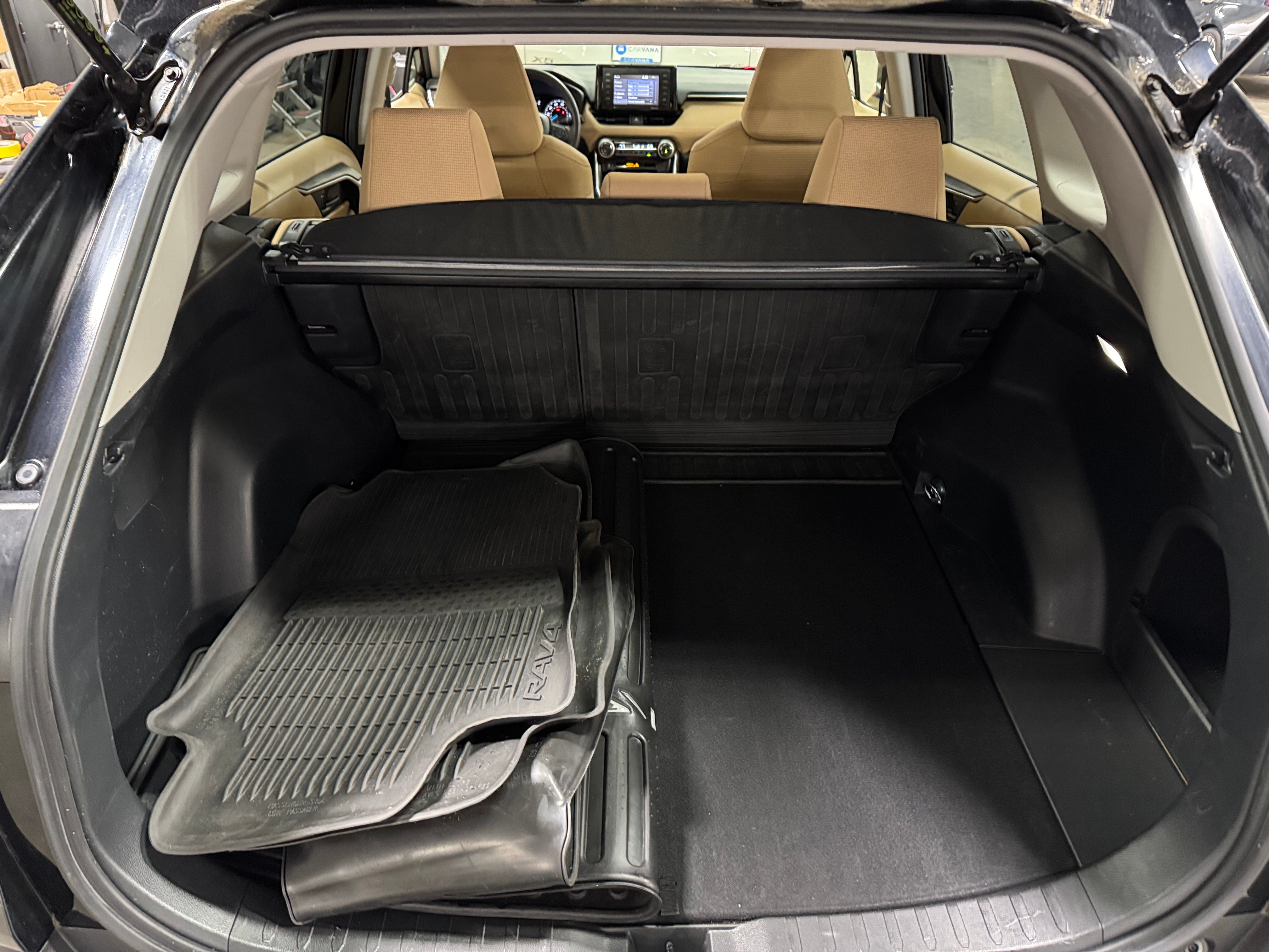 2022 Toyota RAV4 LE 7