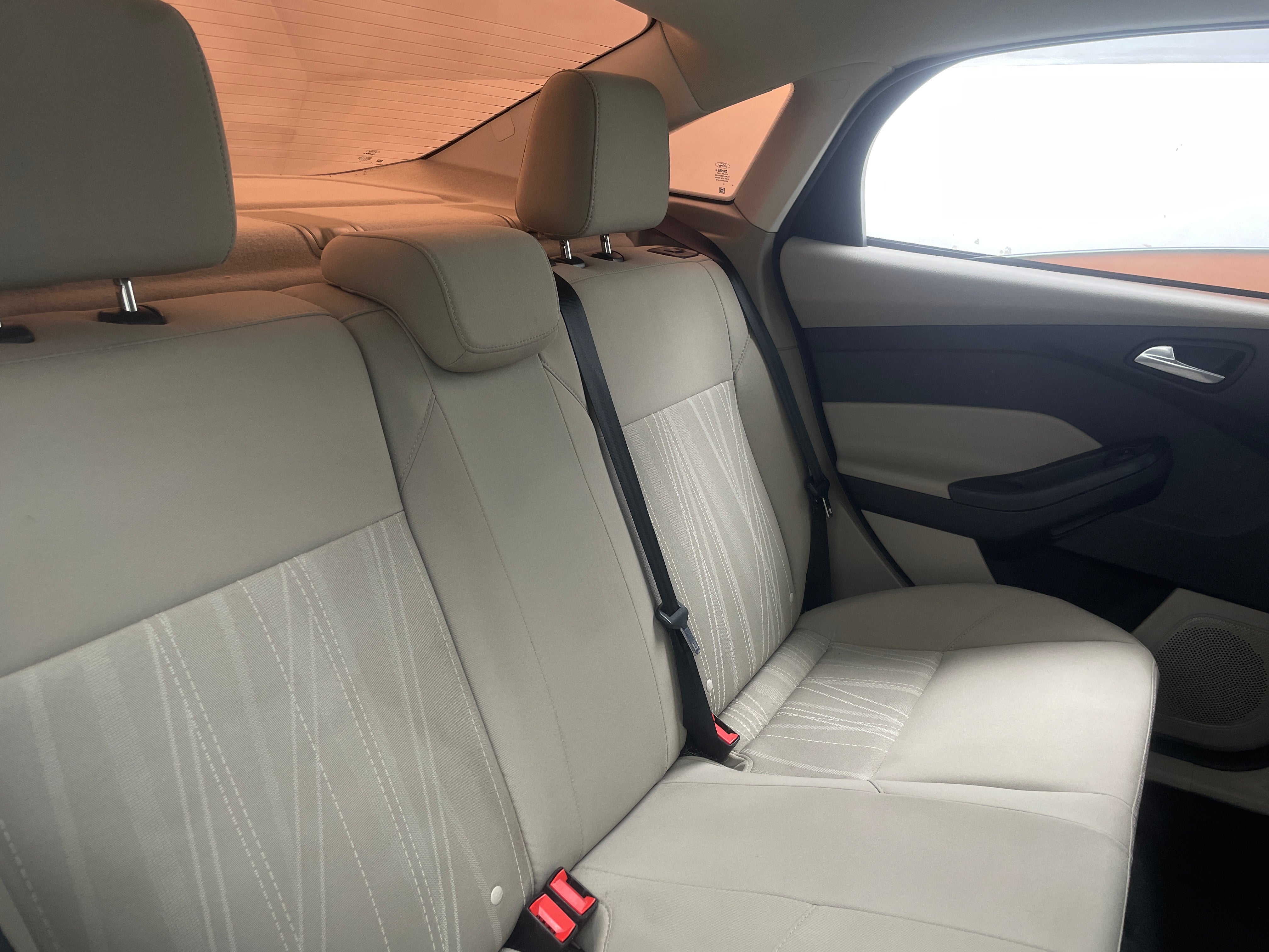 2018 Ford Focus SE 6