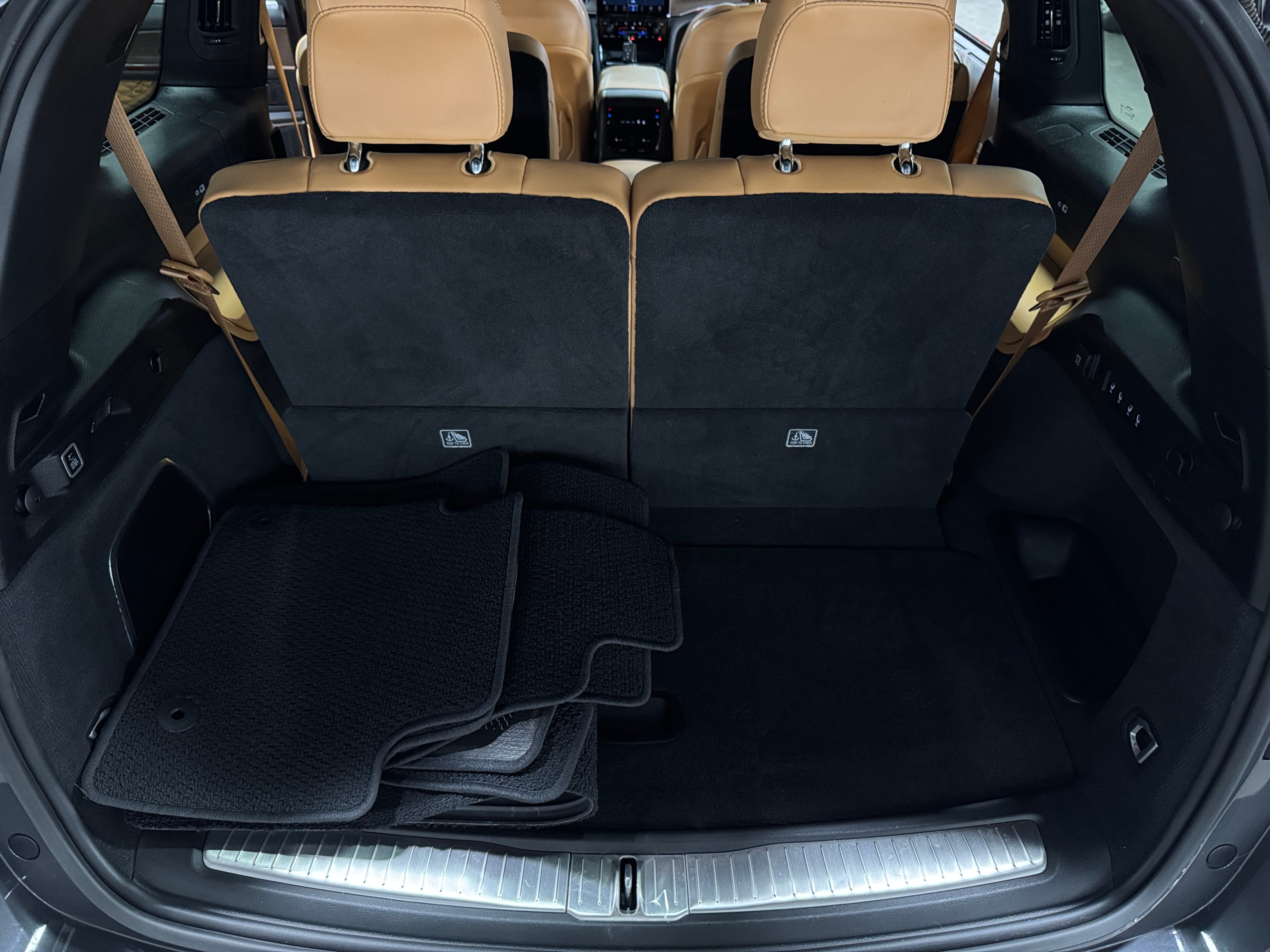 2023 Jeep Grand Cherokee L Summit 6