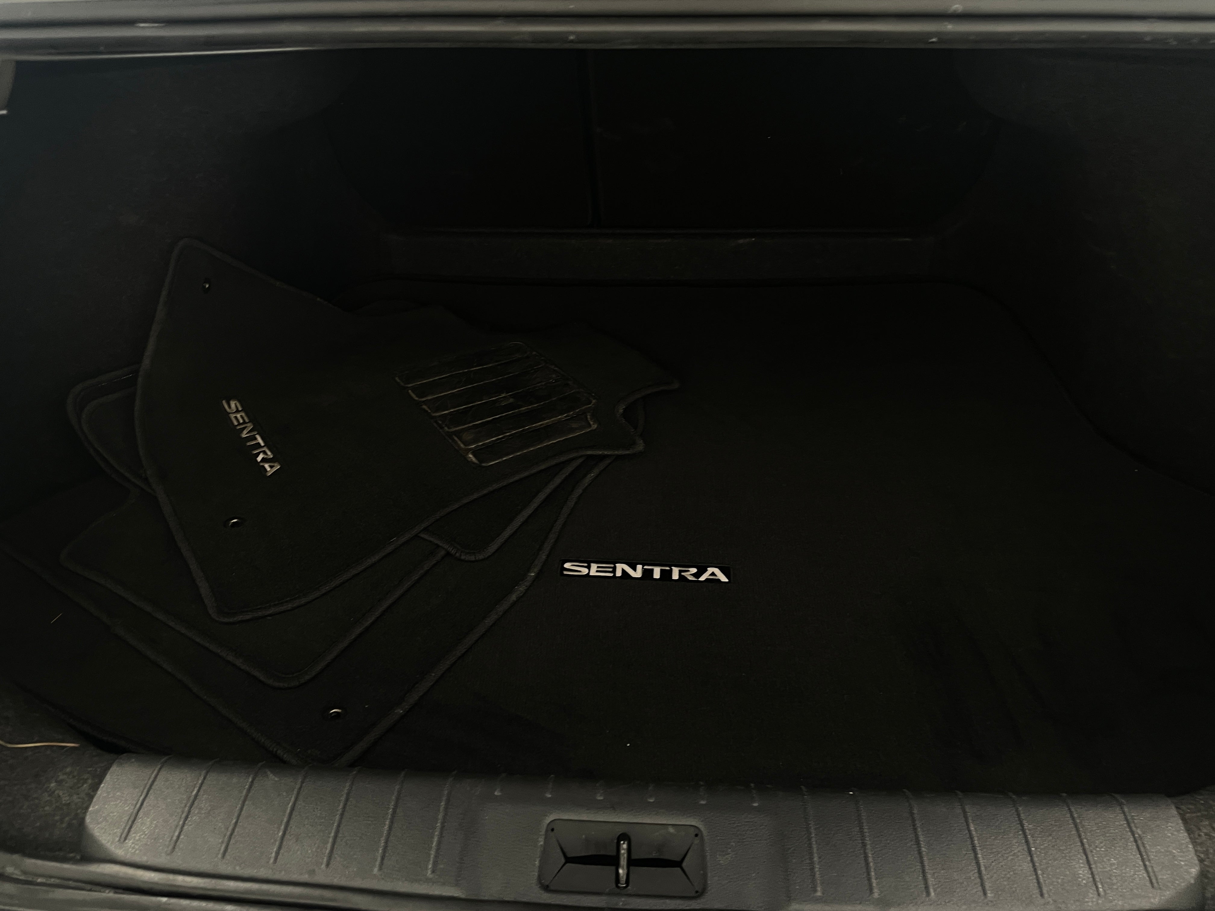 2024 Nissan Sentra SV 7