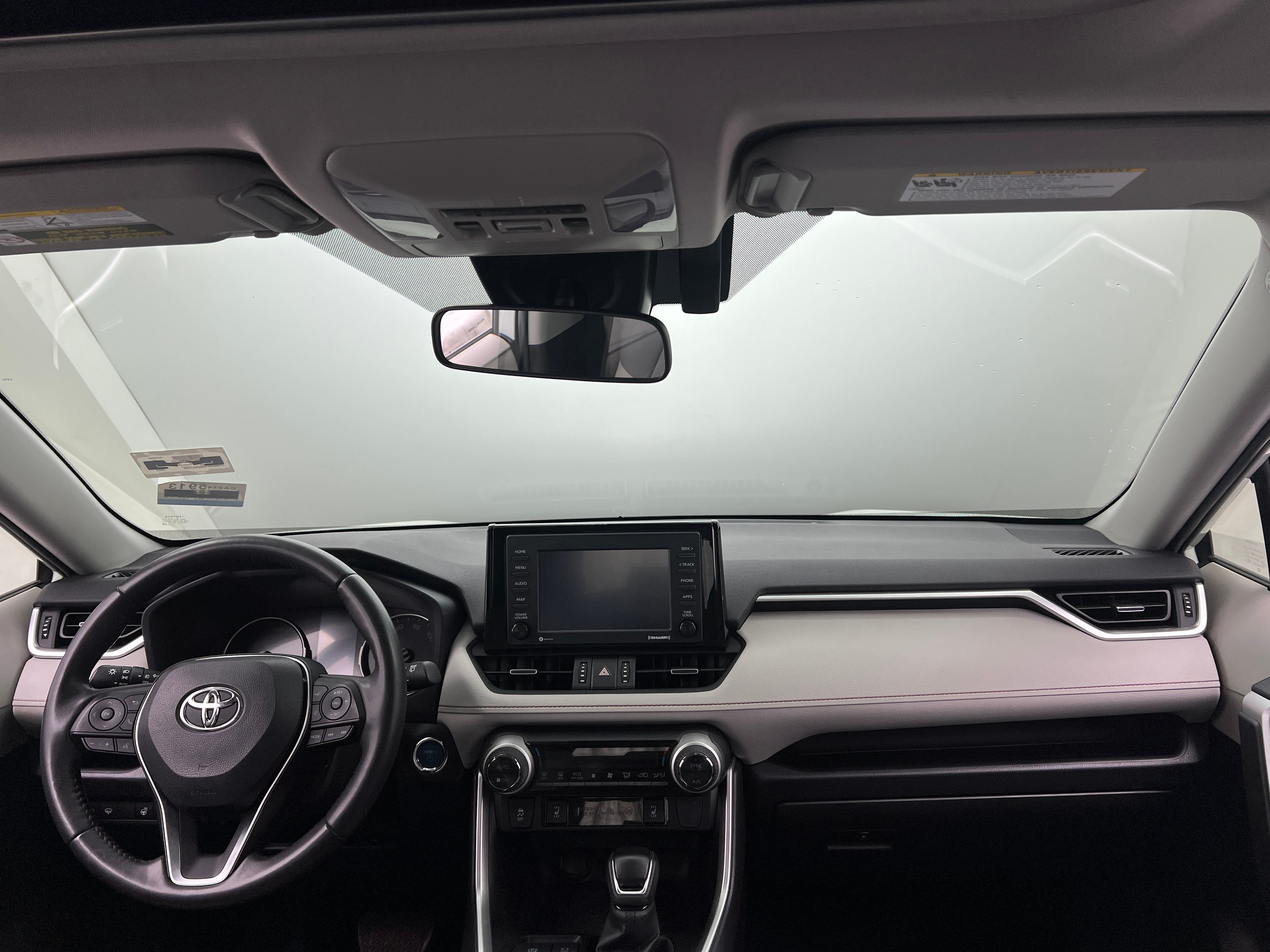 2022 Toyota RAV4 XLE Premium 2