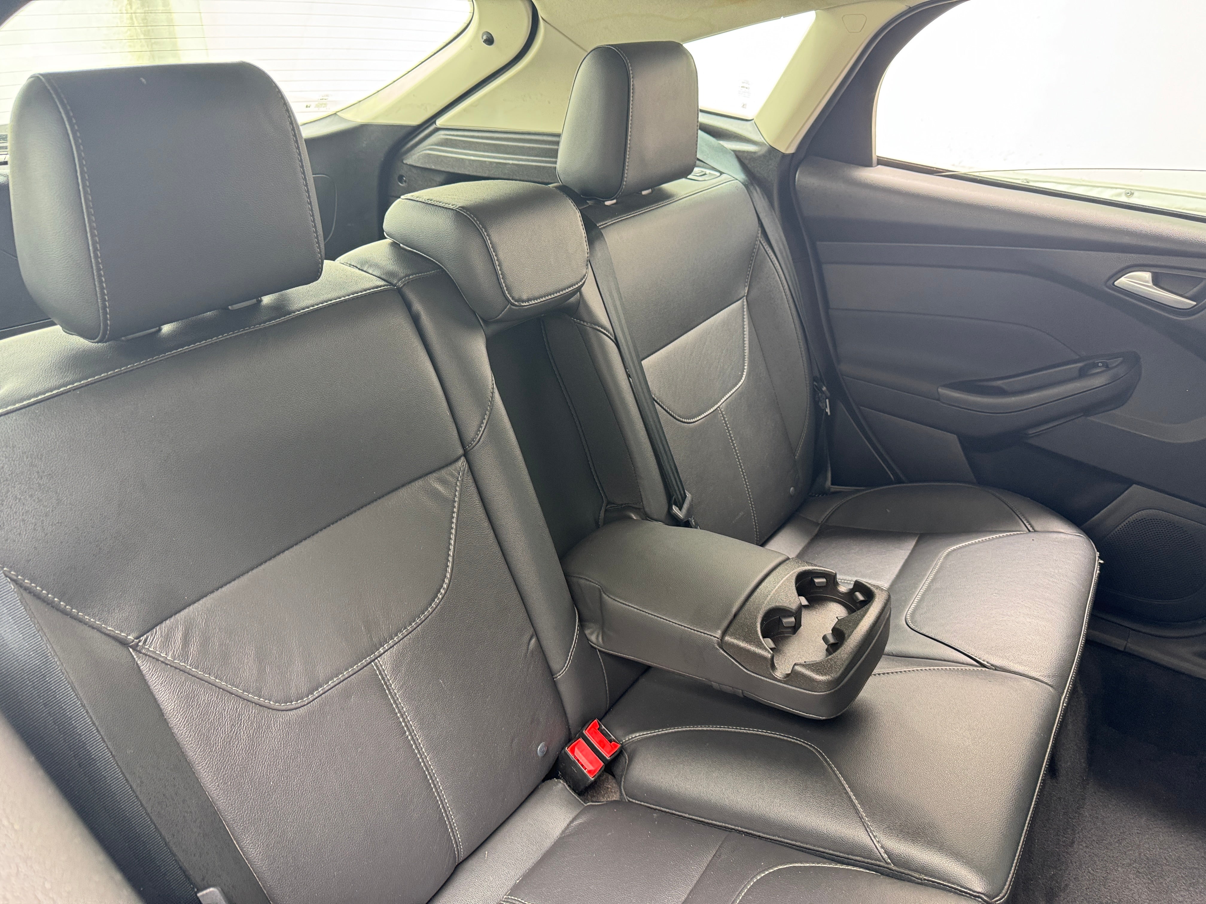2016 Ford Focus SE 5